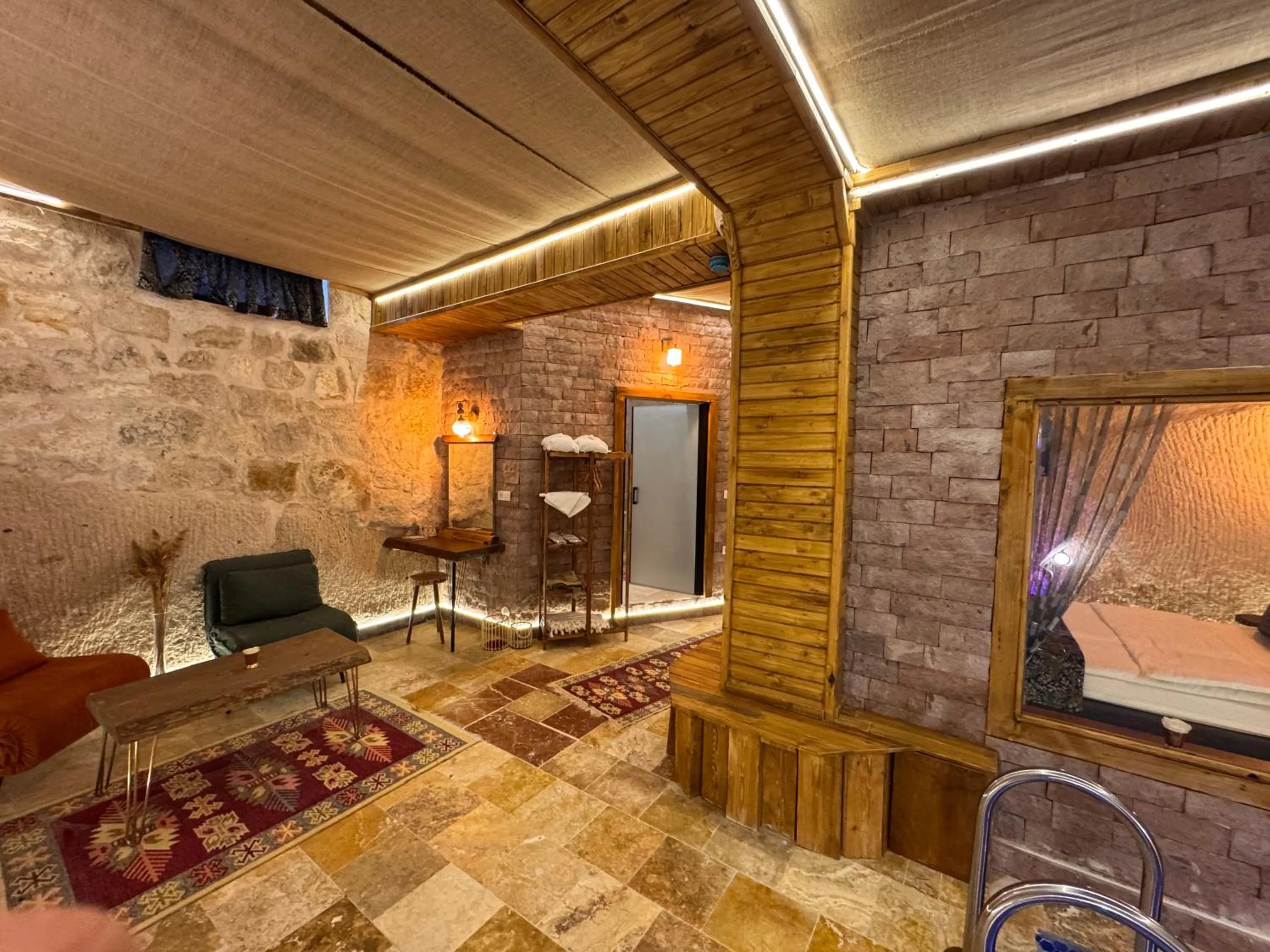 Bed in Ceran Stone House