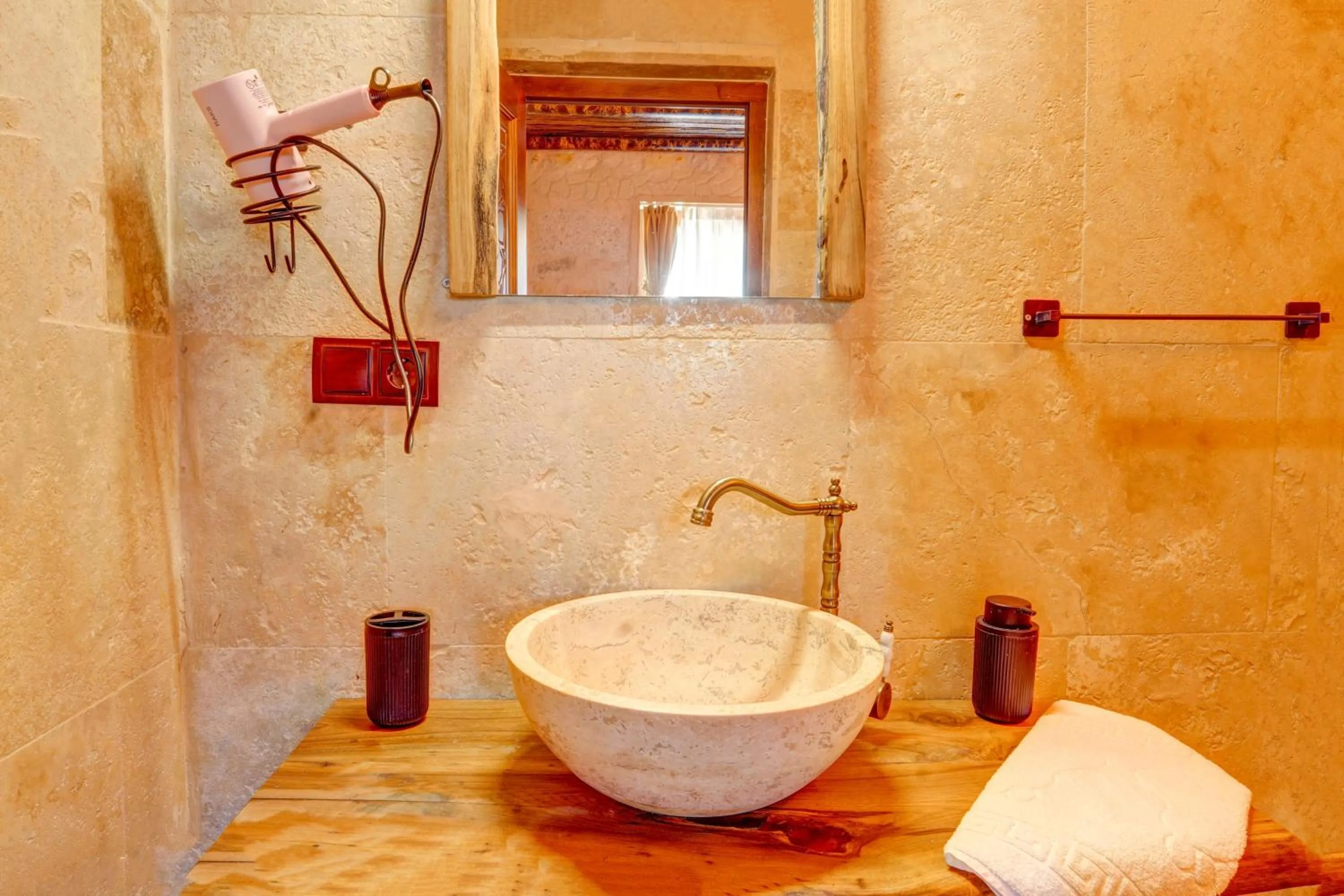 Bathroom in Ceran Stone House