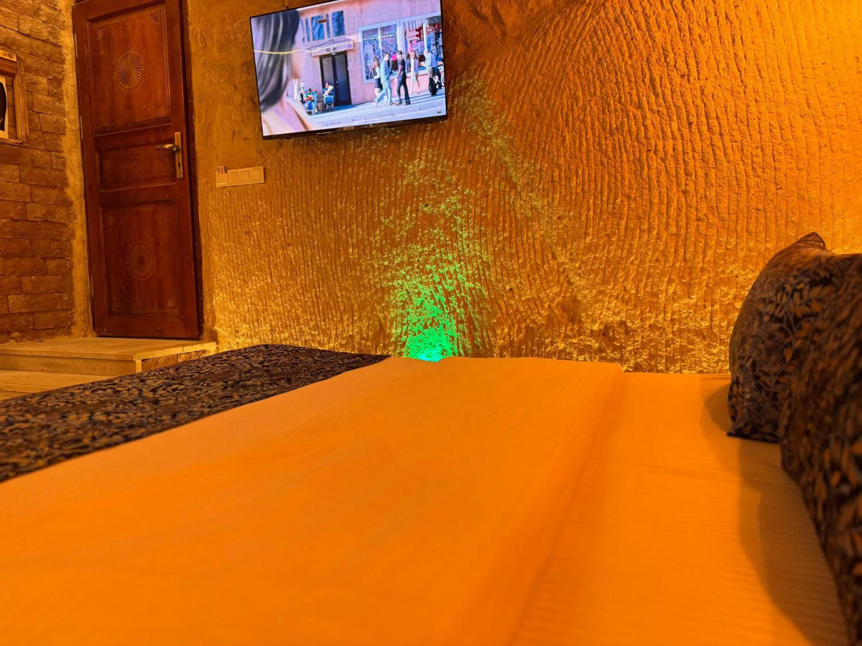 Bed in Ceran Stone House