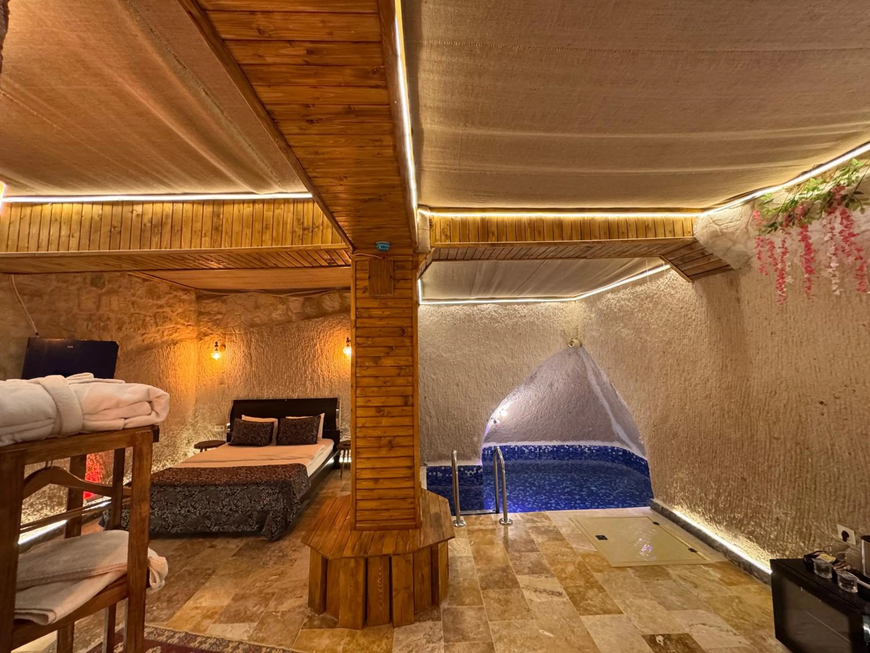 Bed in Ceran Stone House