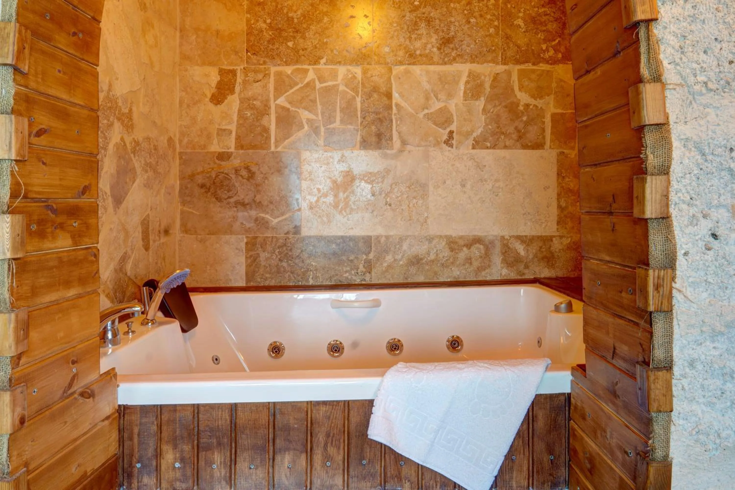 Hot Tub in Ceran Stone House