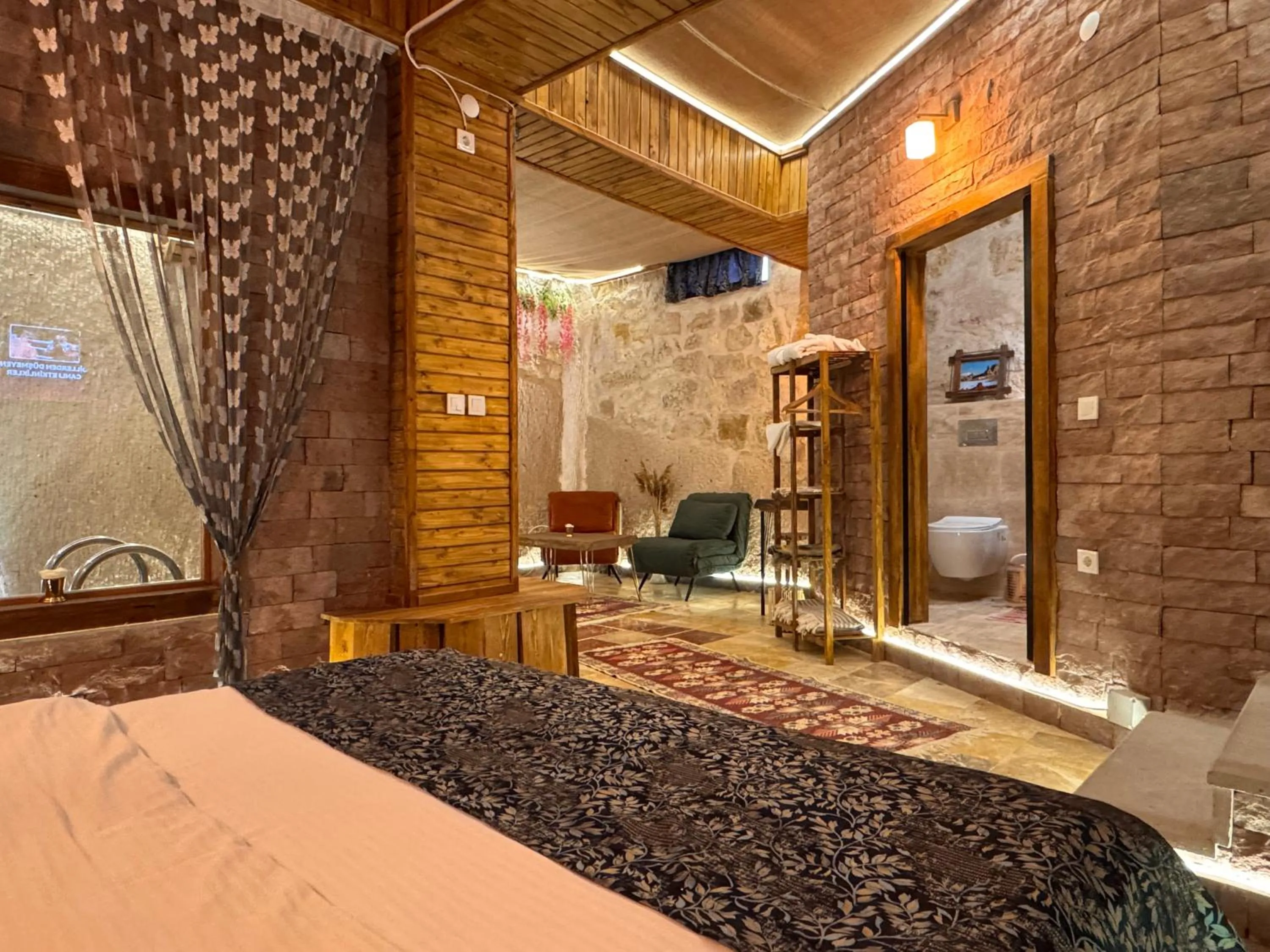 Bed in Ceran Stone House