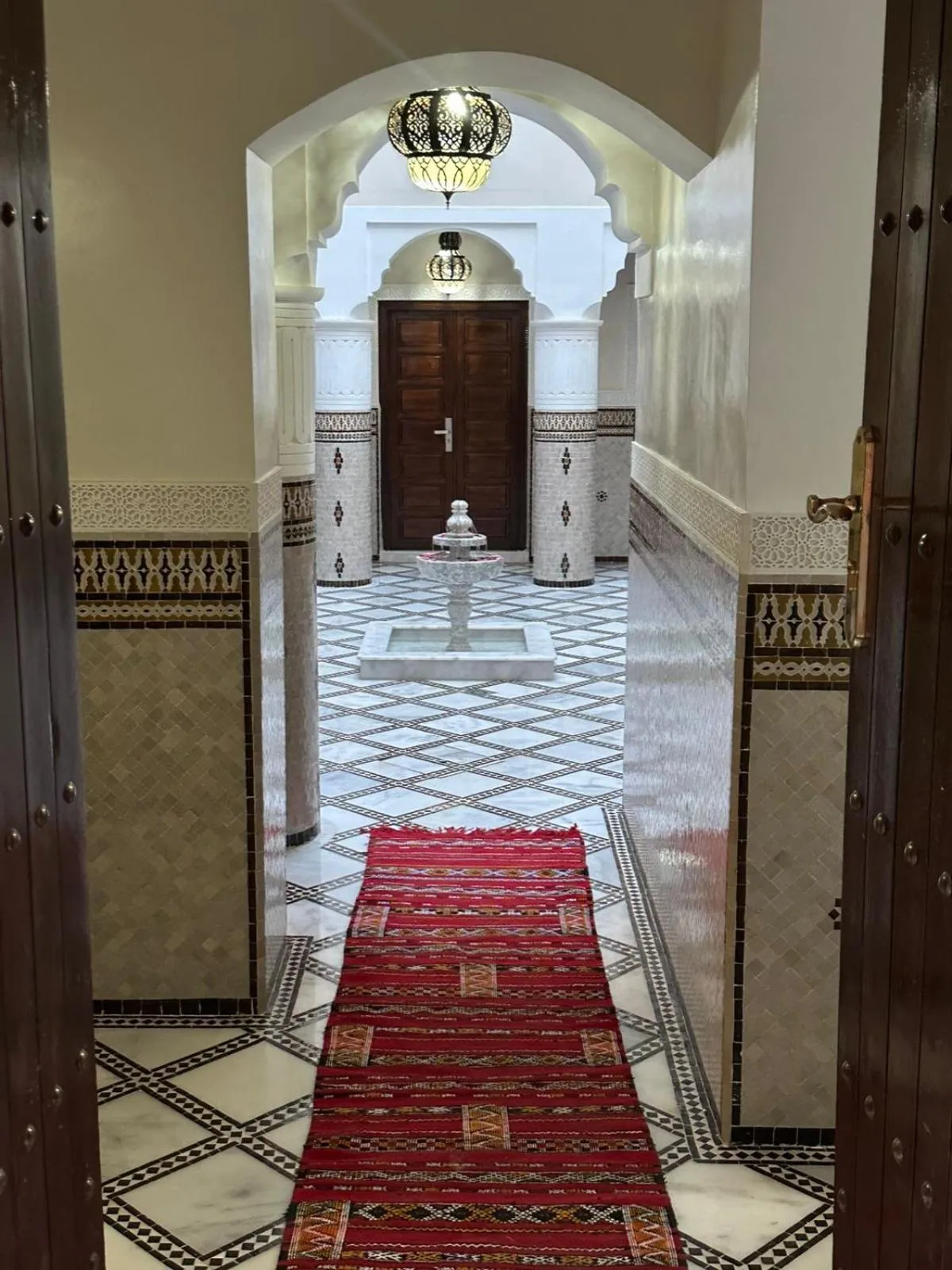 Property building in Hotel Cecil