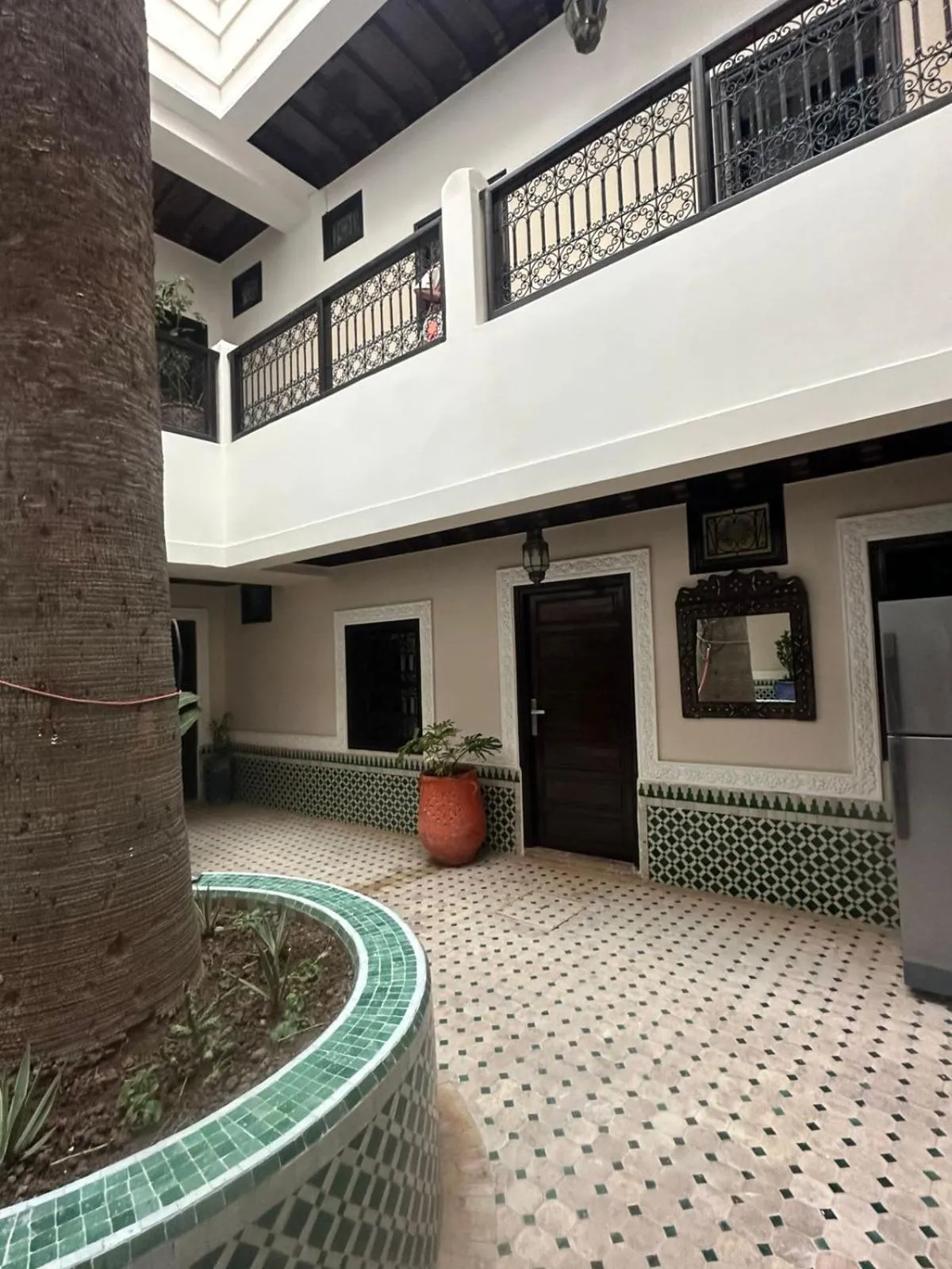 Property building in Hotel Cecil