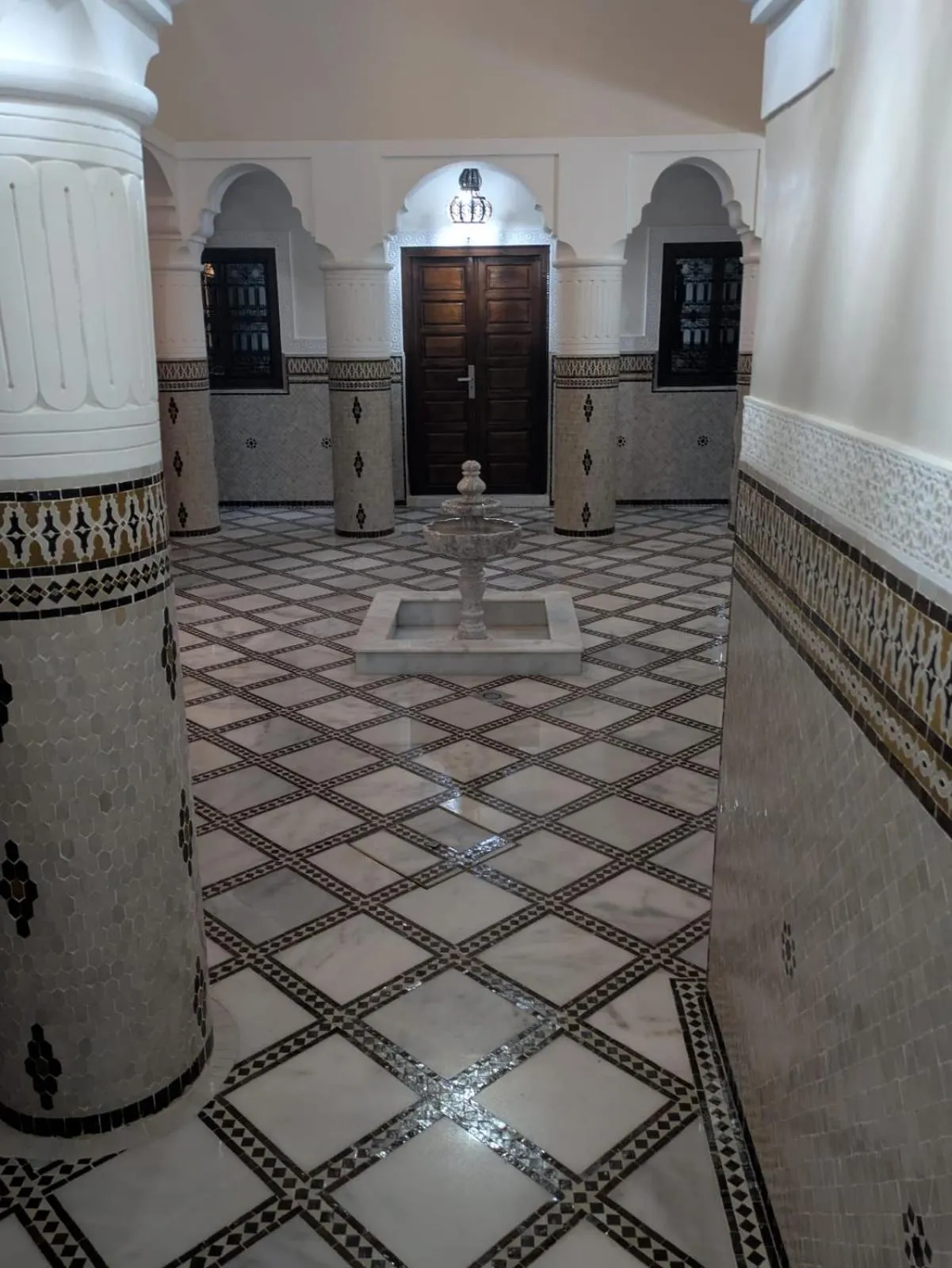 Property building in Hotel Cecil