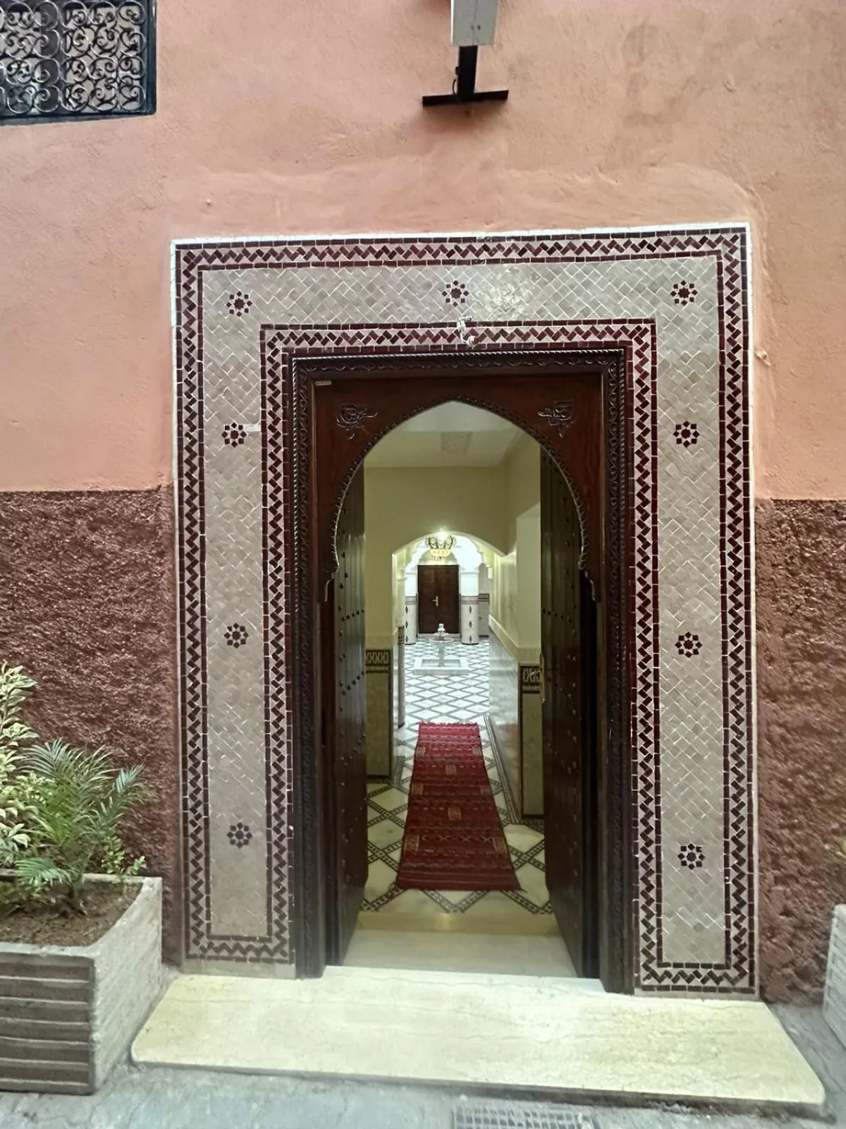 Property building in Hotel Cecil