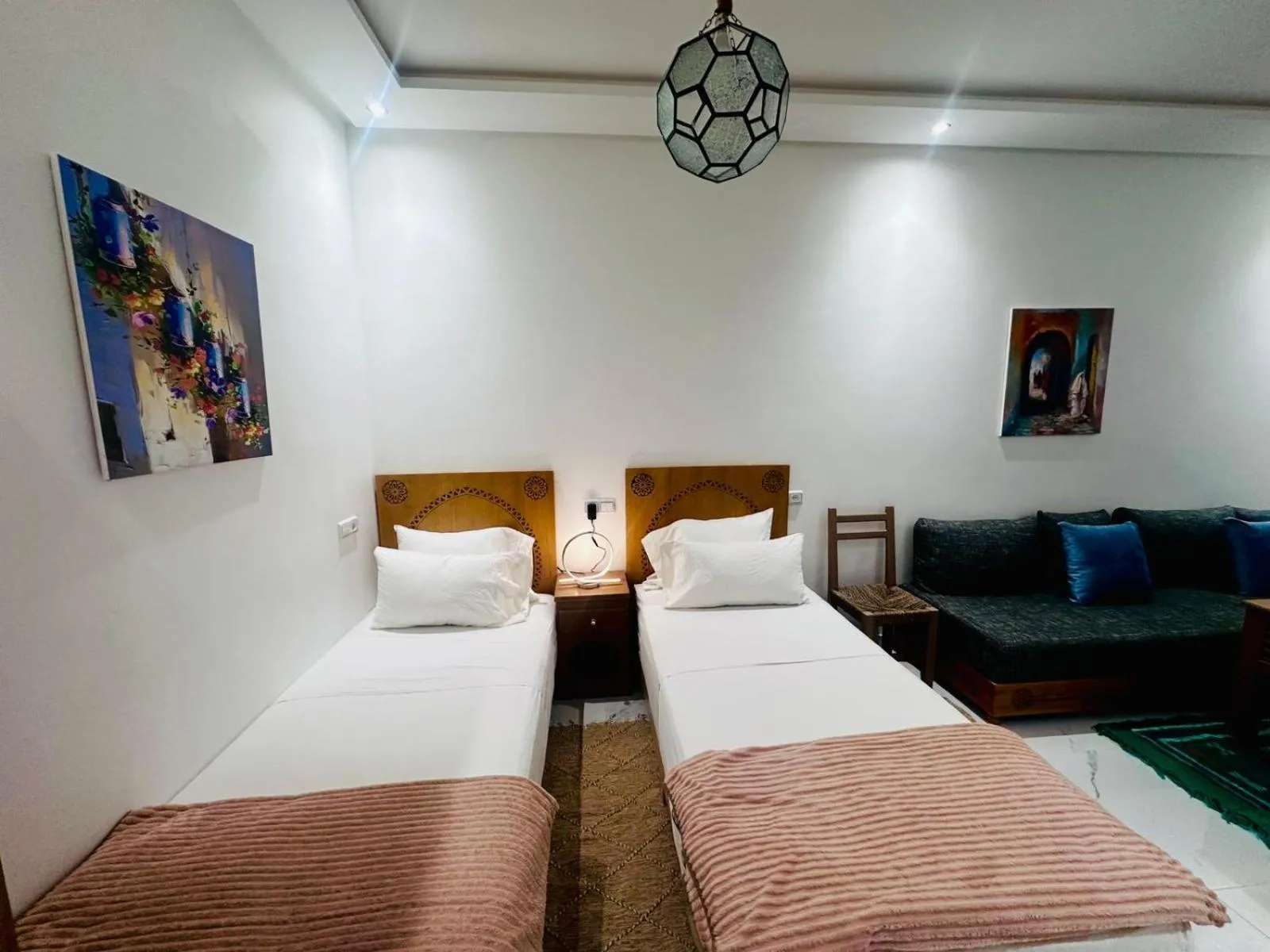 Bed in Riad hotel Cecil