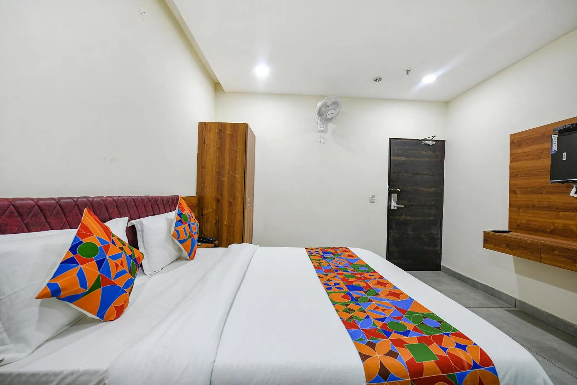 Bed in Via HC Dream Majestic