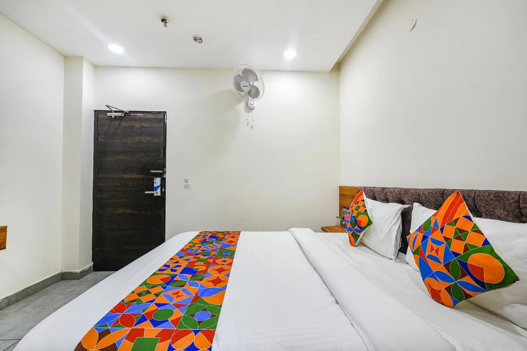 Bed in Via HC Dream Majestic