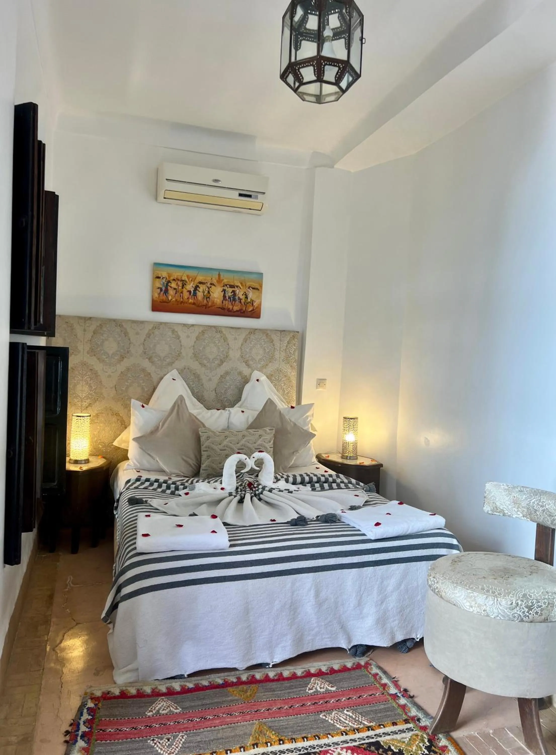 Bedroom, Bed in Riad Jnan El Cadi