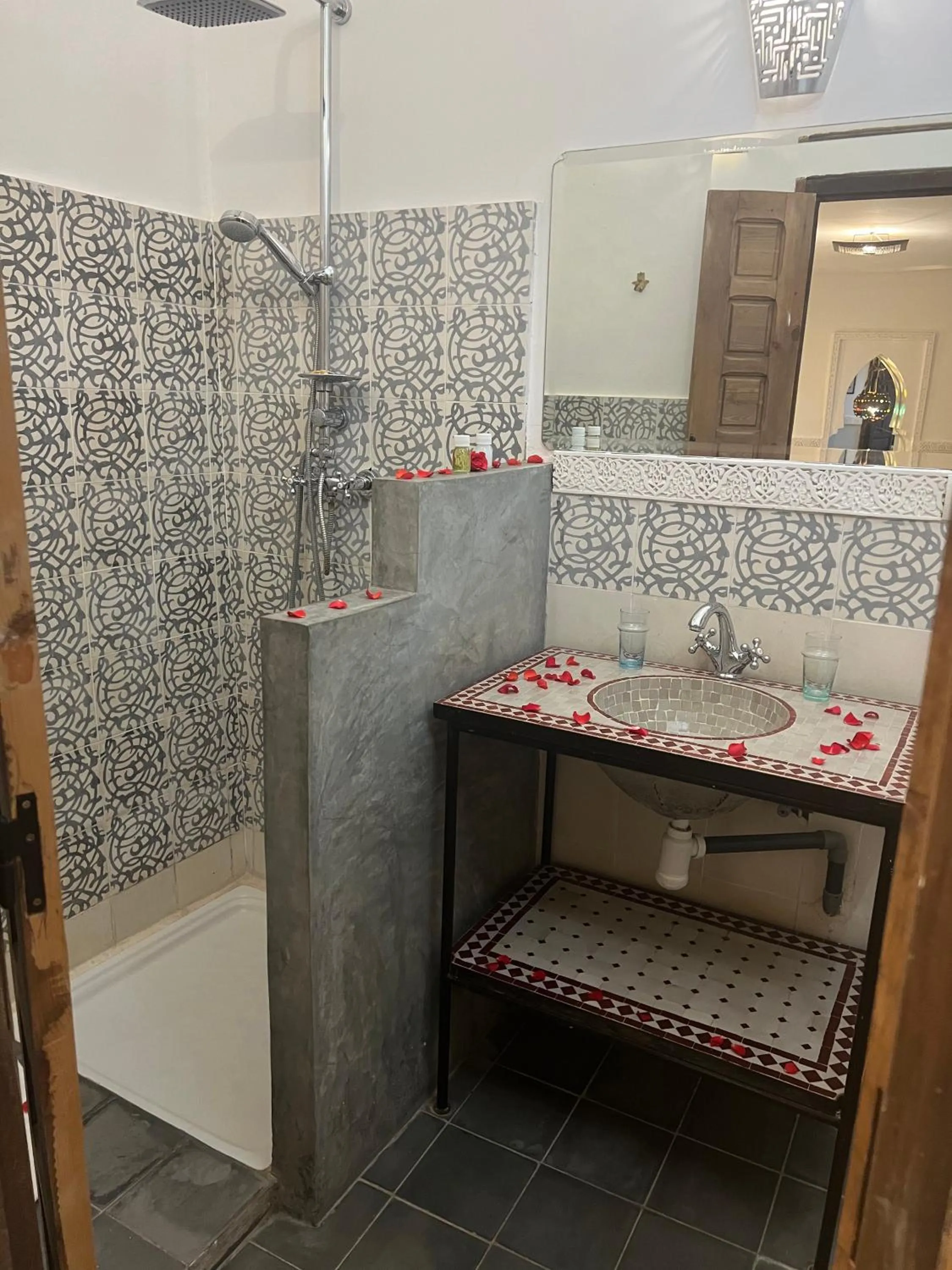 Bathroom in Riad Jnan El Cadi