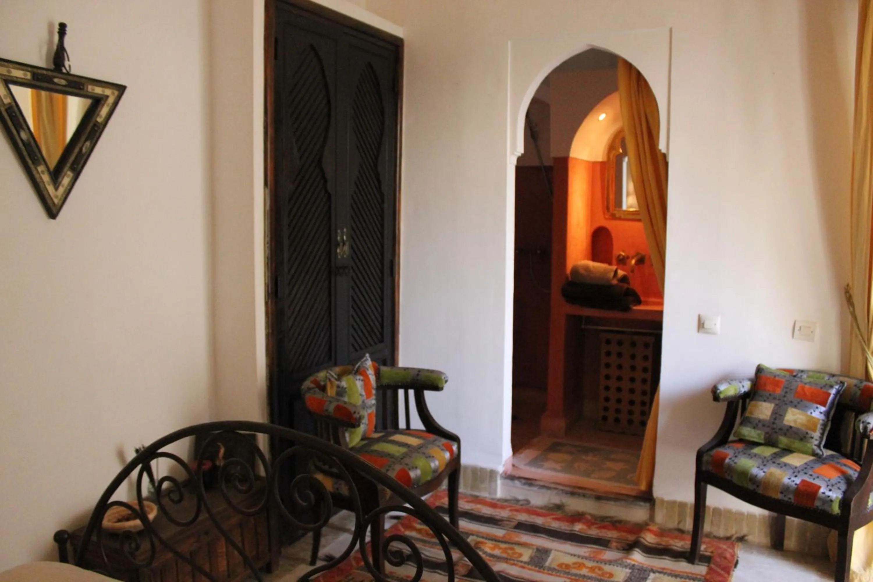 Shower in Riad Jnan El Cadi