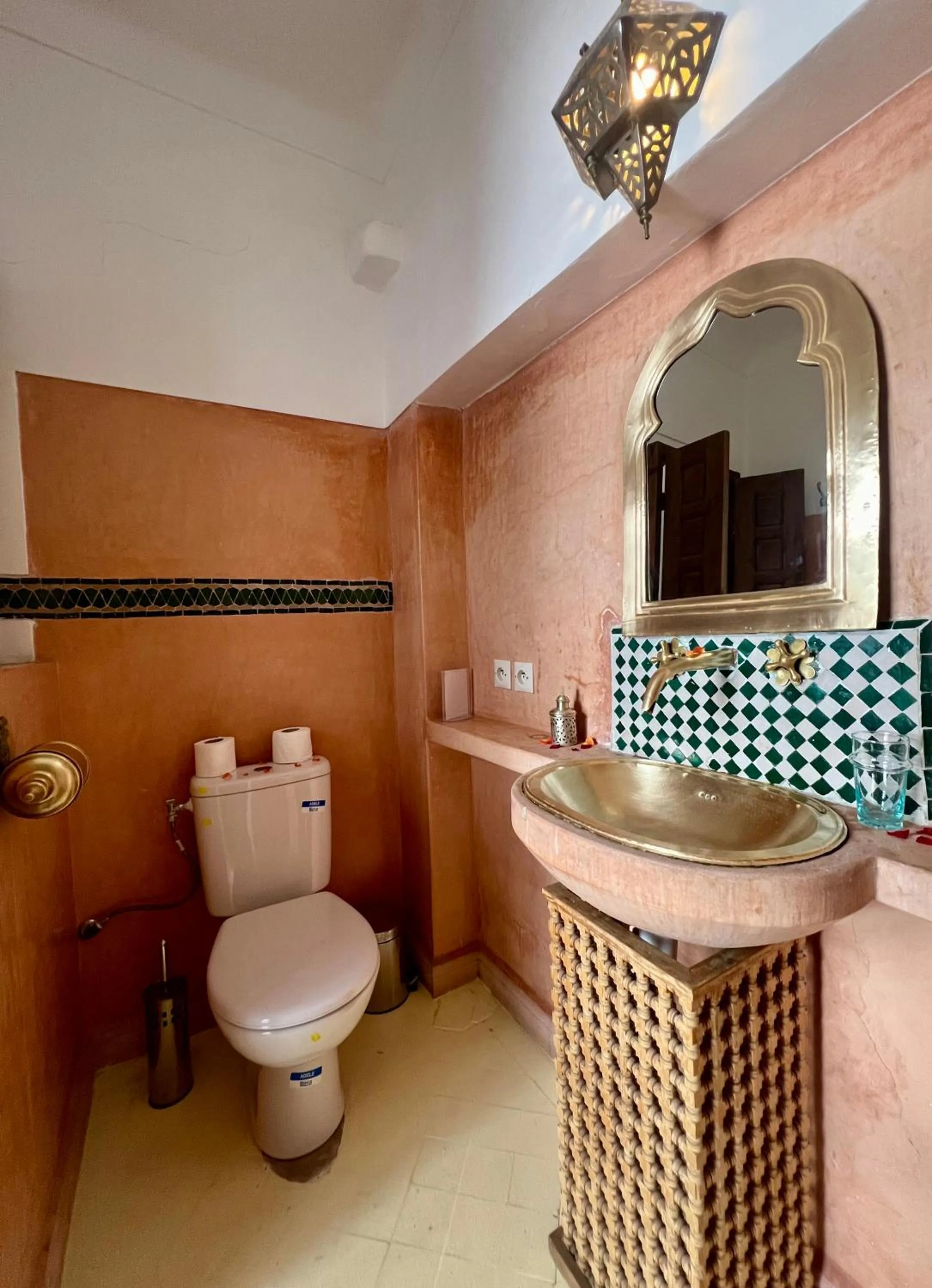 Bathroom in Riad Jnan El Cadi