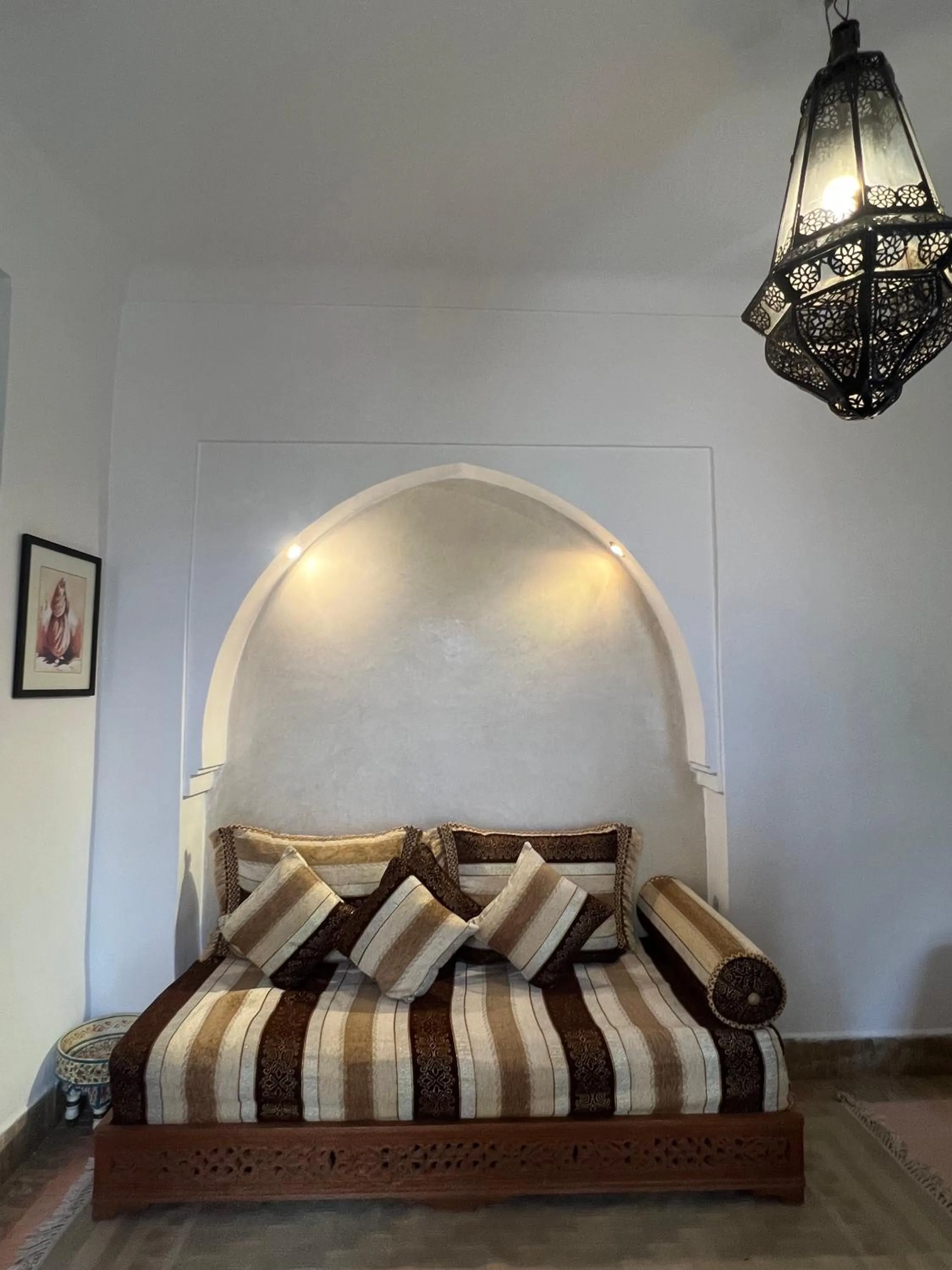 Bed in Riad Jnan El Cadi