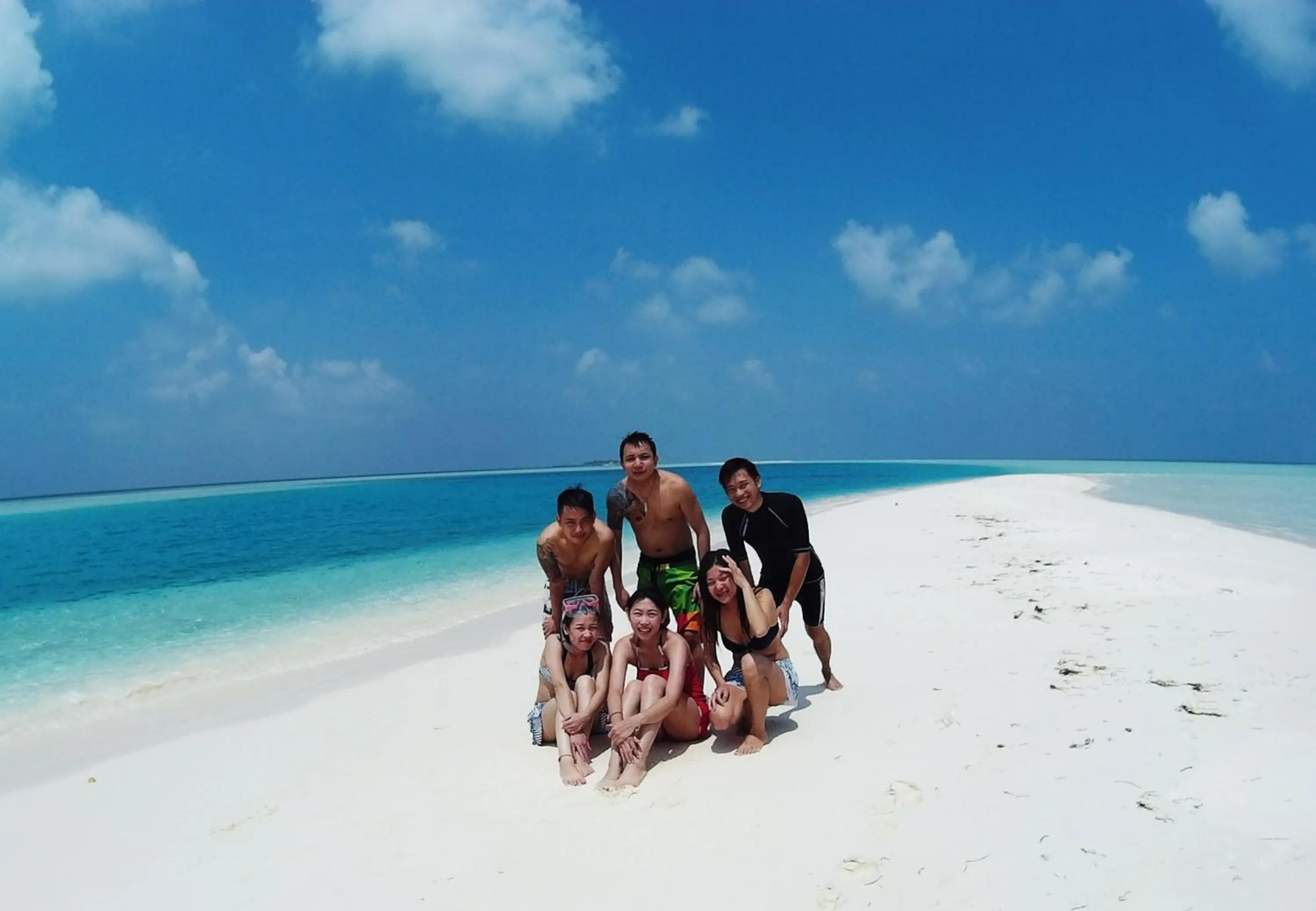 Beach in Rasdhoo Coralville