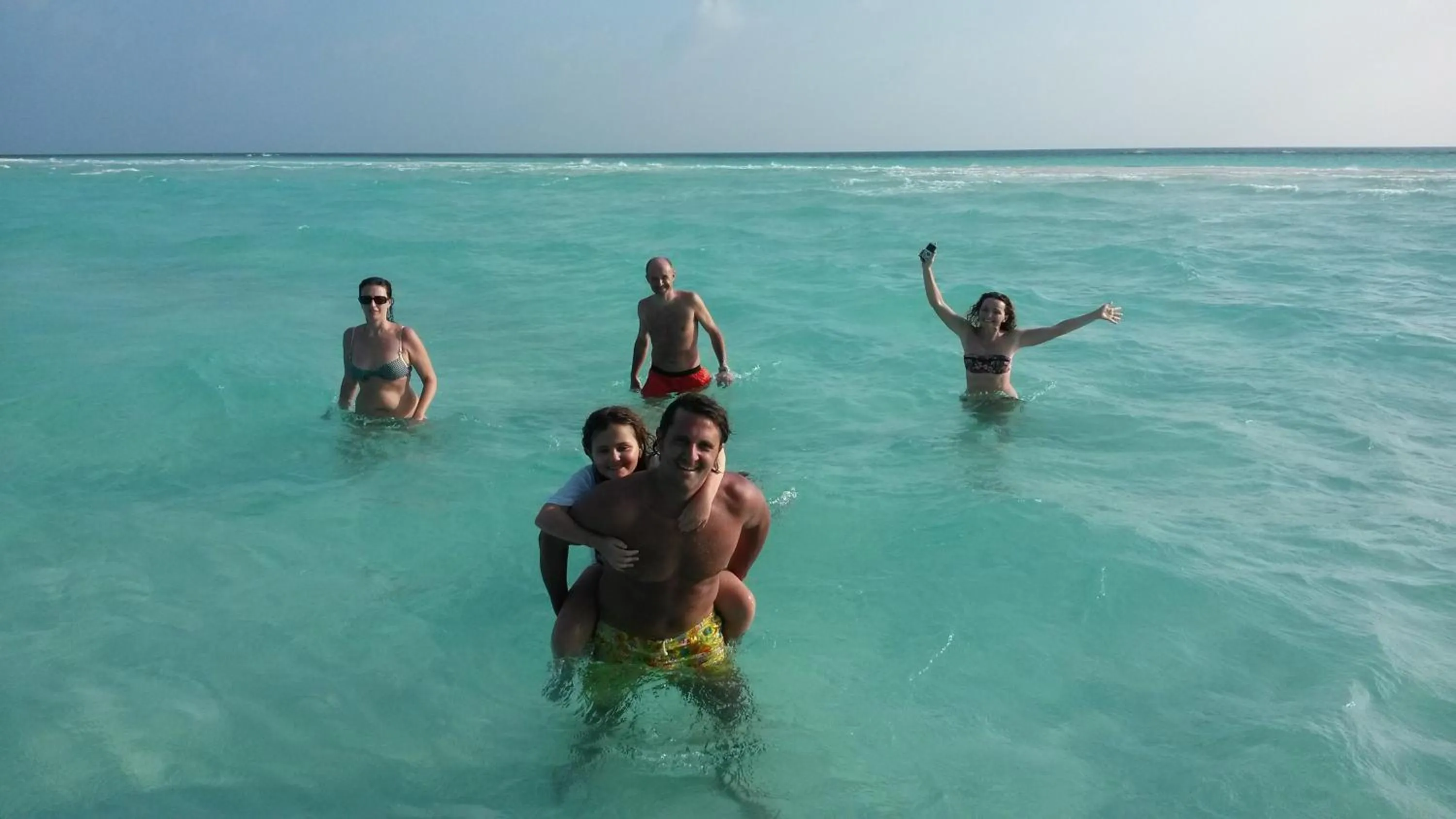 Snorkeling in Rasdhoo Coralville