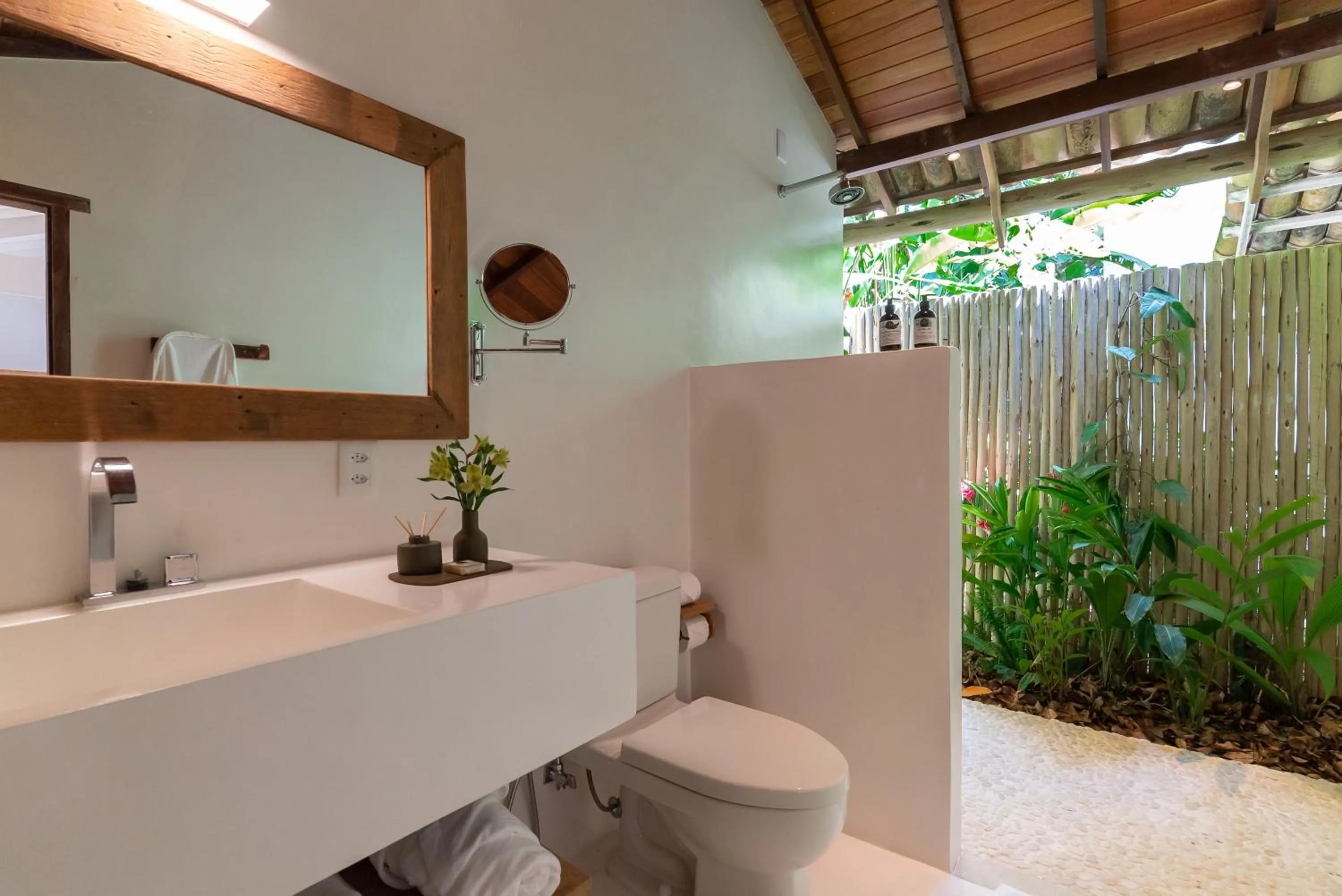 Bathroom in Hotel Vila São João
