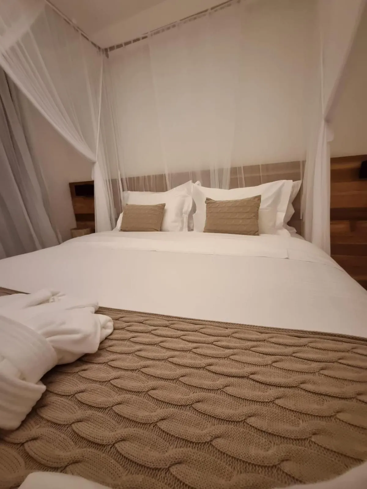 Bed in Hotel Vila São João
