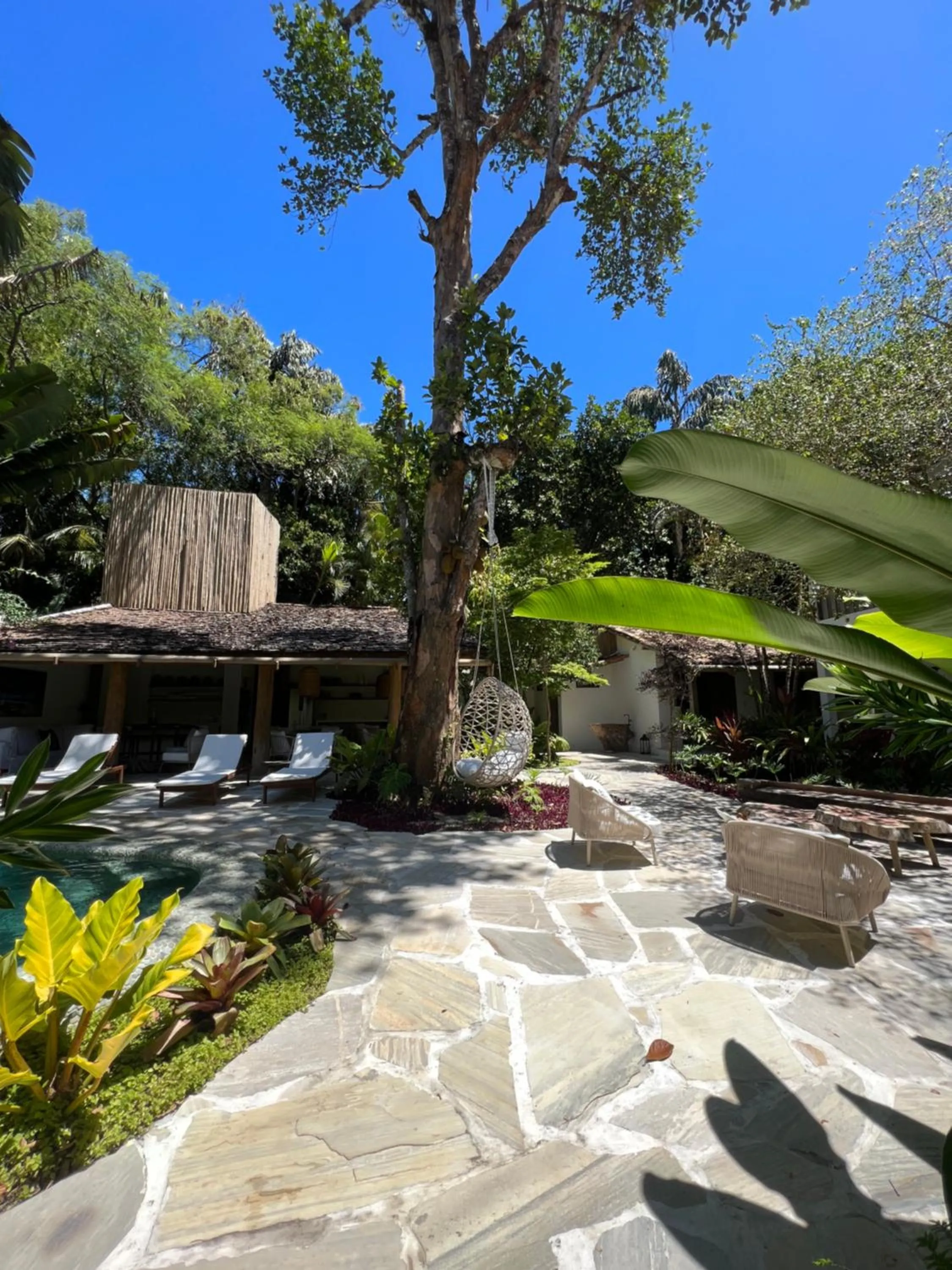 Spring in Hotel Vila São João