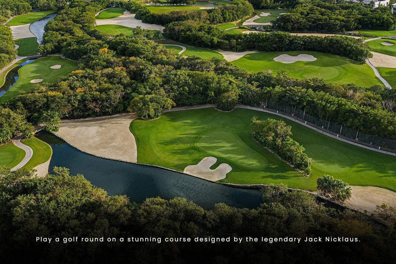 Golfcourse in Jungala Hotel at VidantaWorld Riviera Maya
