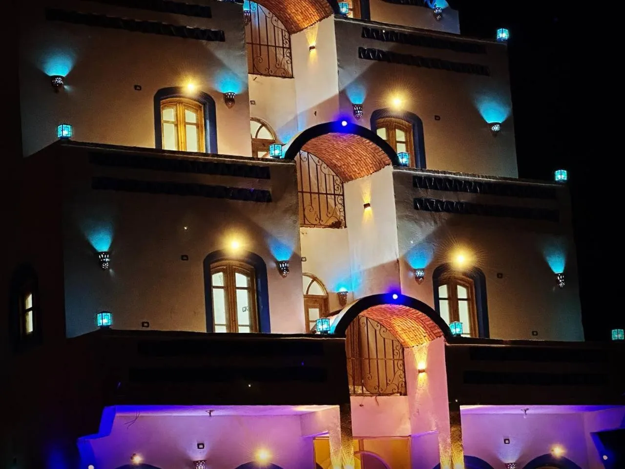 Night in ACHERTOD Nubian House