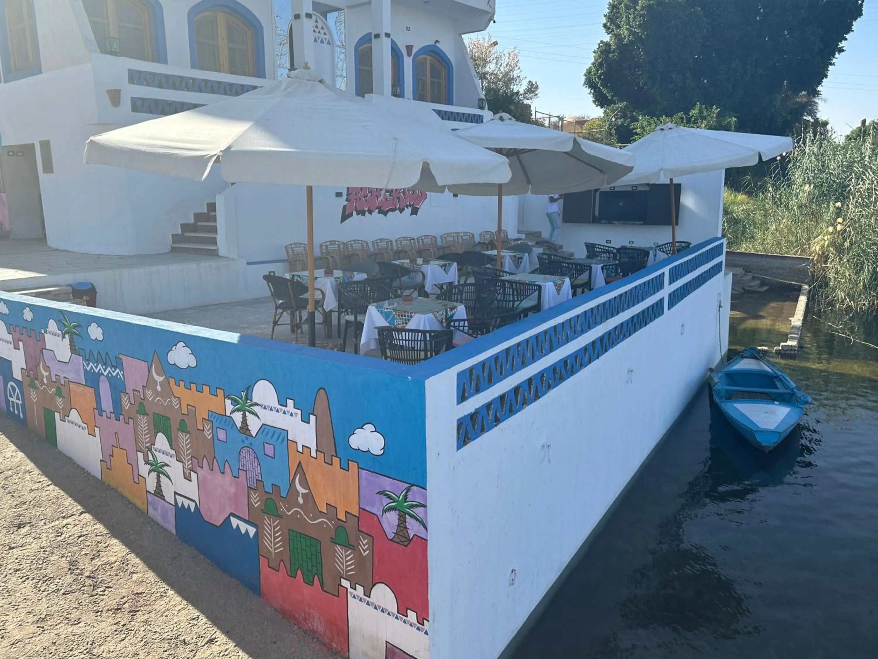 ACHERTOD Nubian House