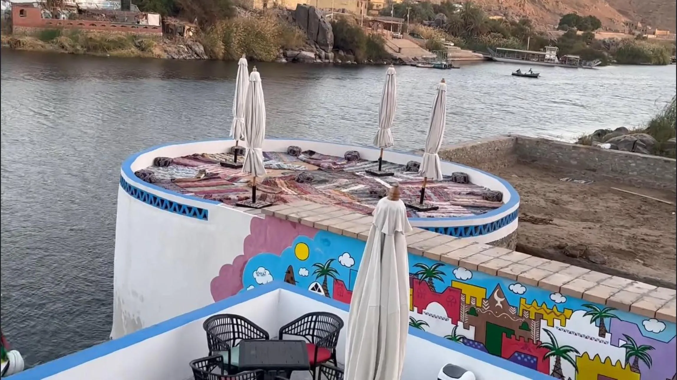 ACHERTOD Nubian House