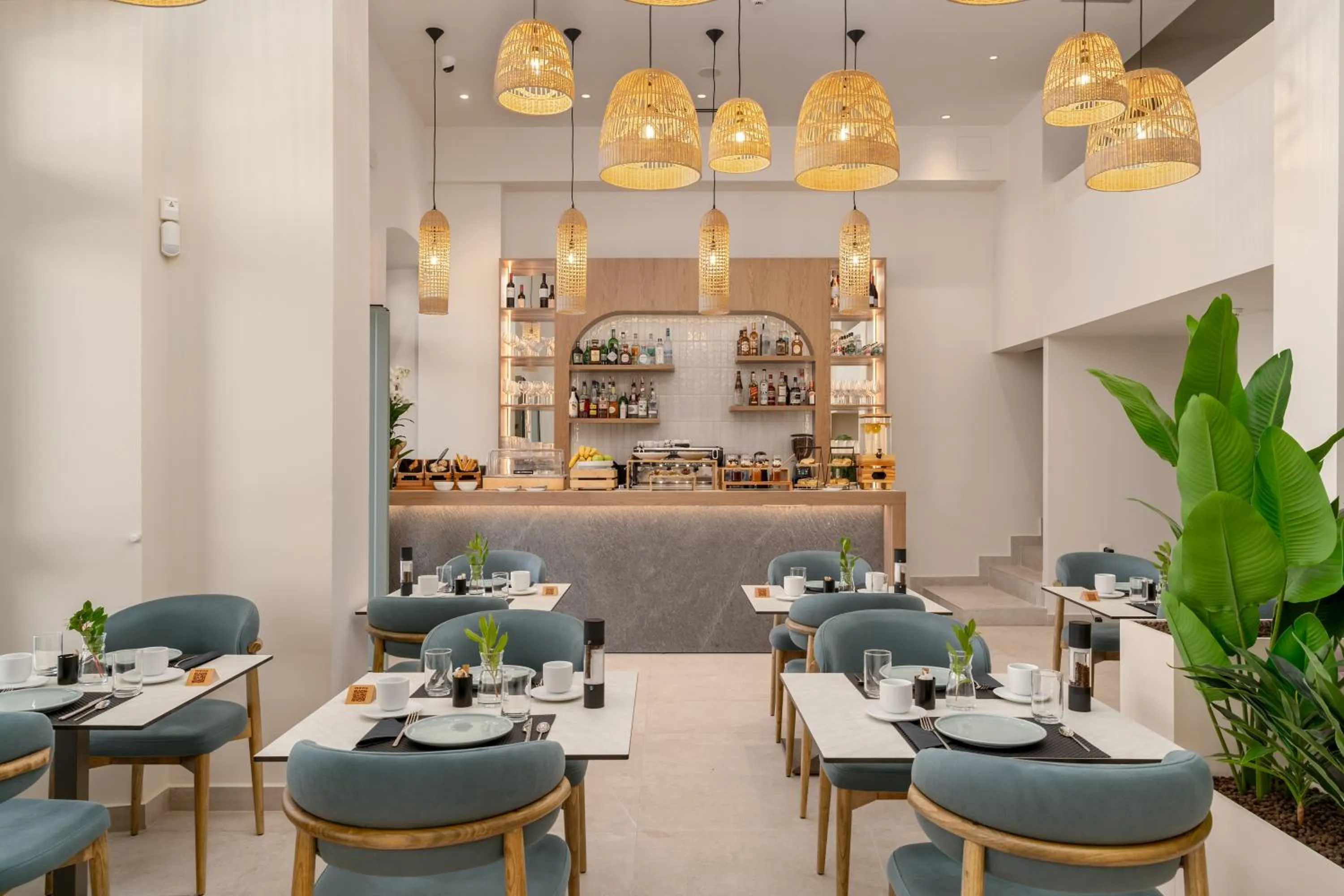 Lounge or bar in YeeOn Boutique Hotel, Gythio - Historic Hotels of Europe