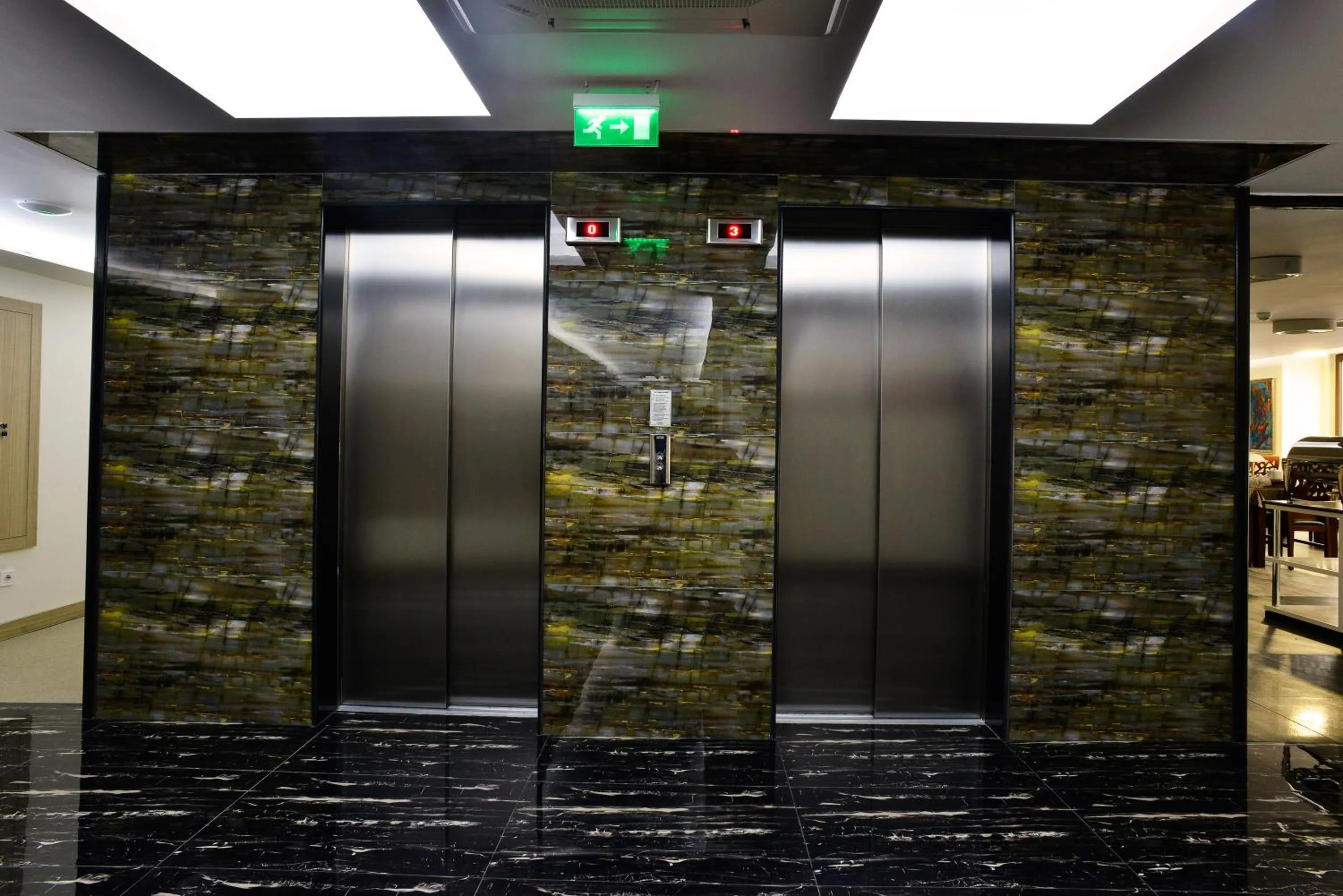 Decorative detail in Arus Hotel