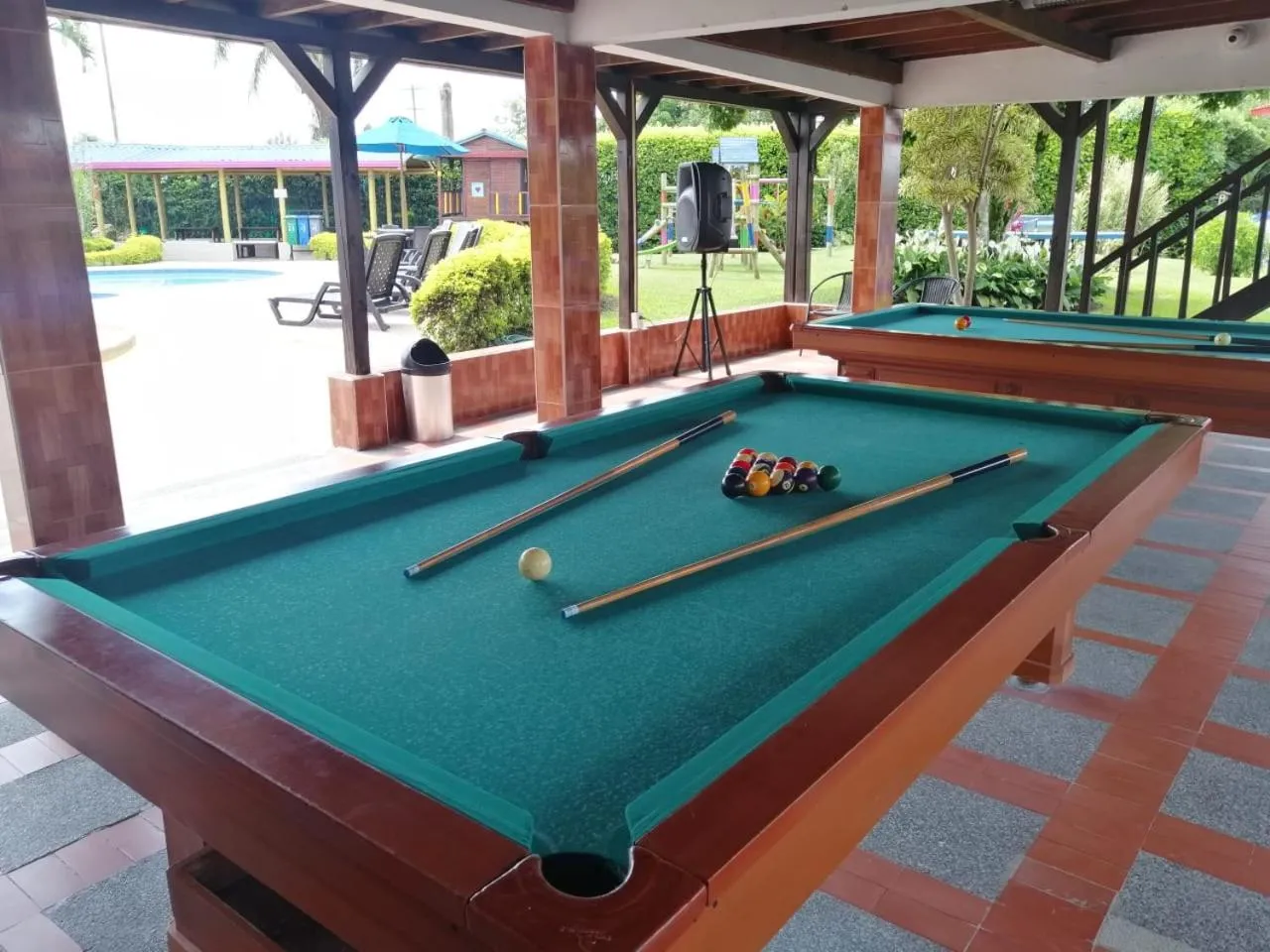 Billiard in Finca Hotel la Manuela