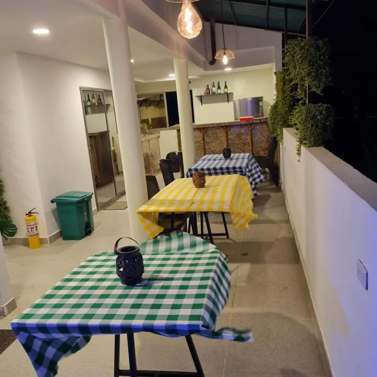 Communal lounge/ TV room in Dreimar Hotel Boutique