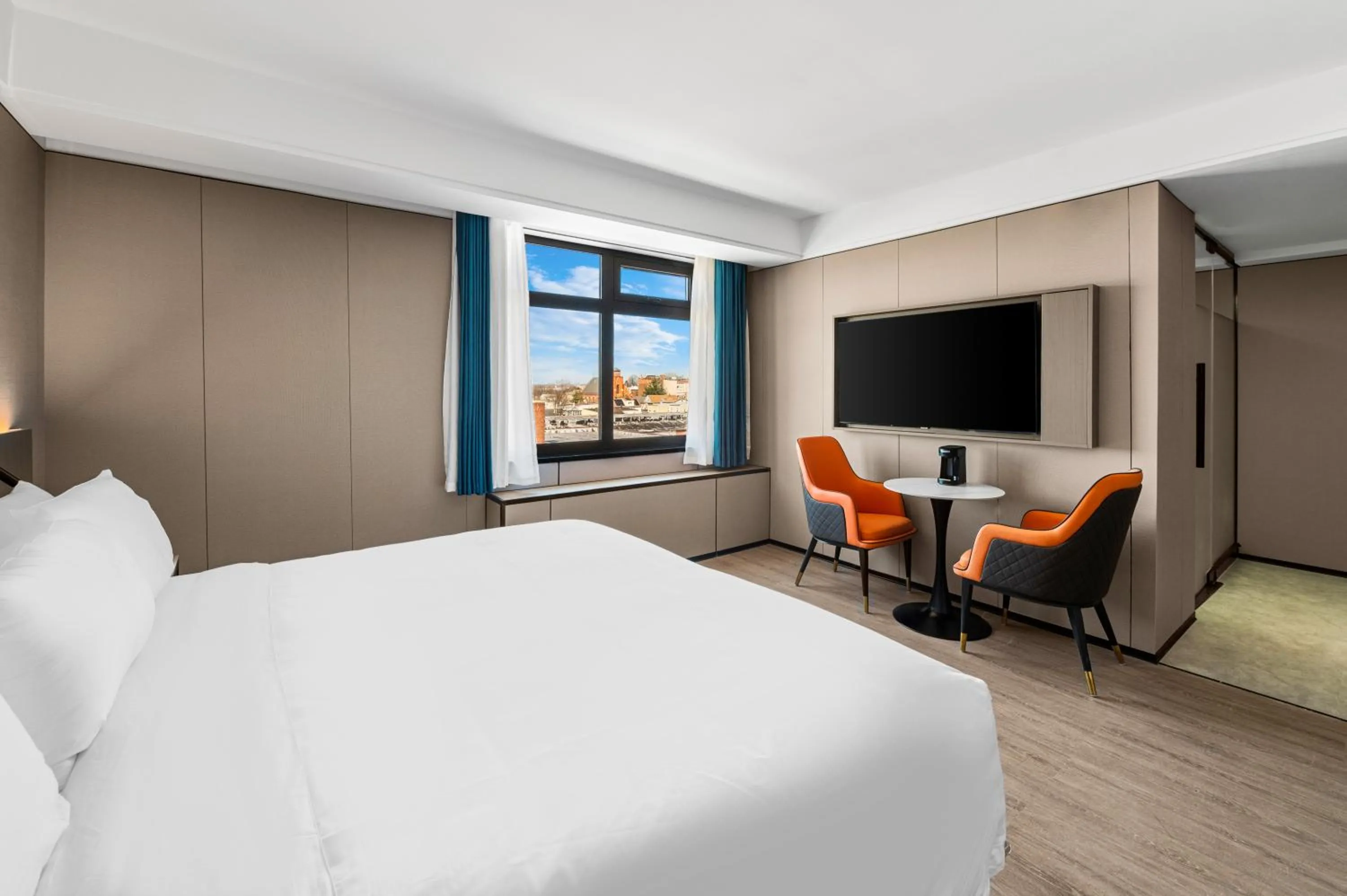 Bed in Ly New York Hotel