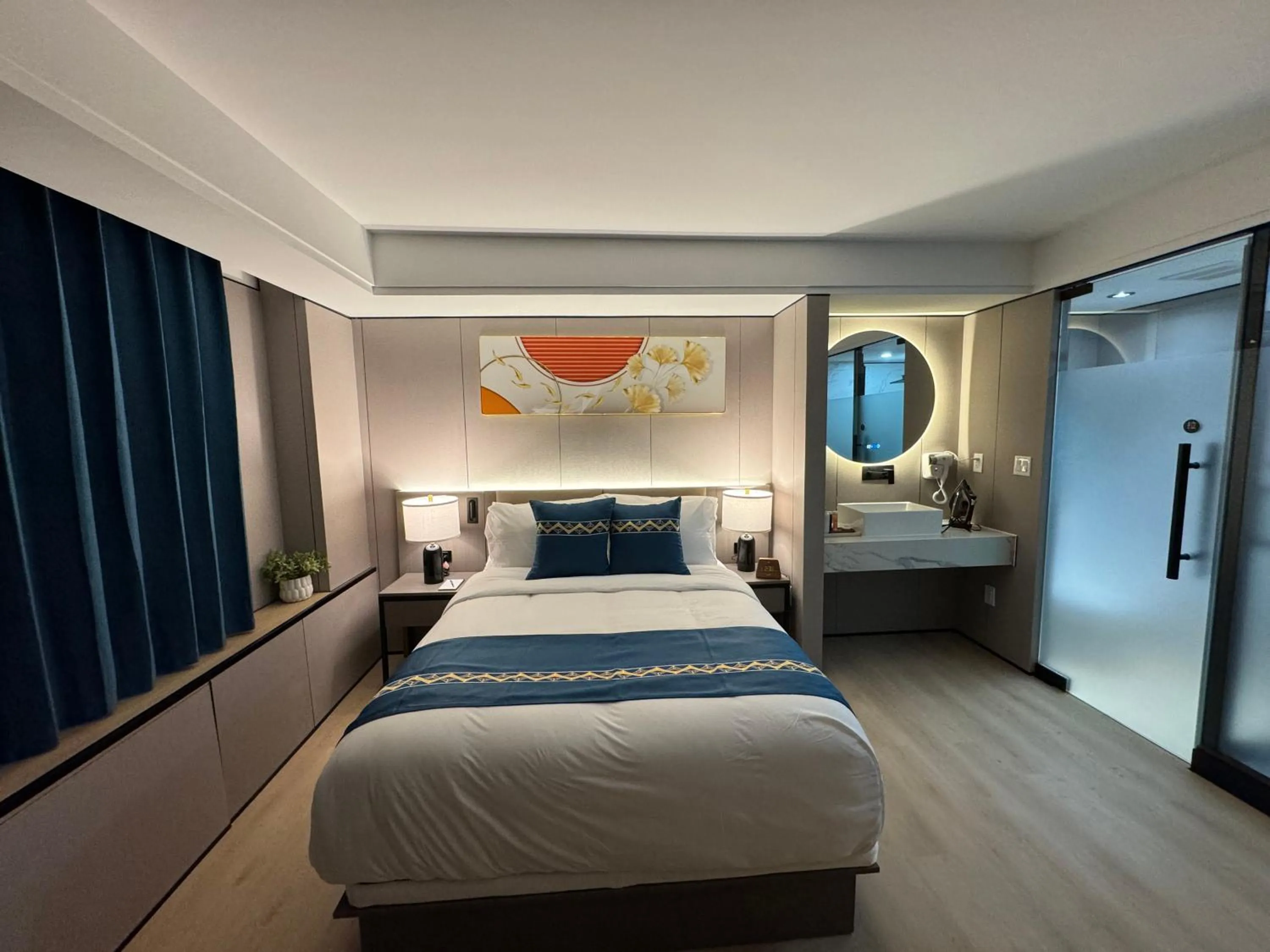 Bed in Ly New York Hotel