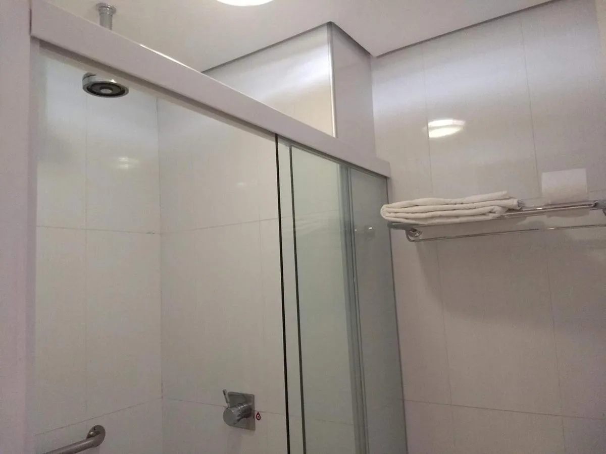 Shower in Profissionalle Hotel São Luís