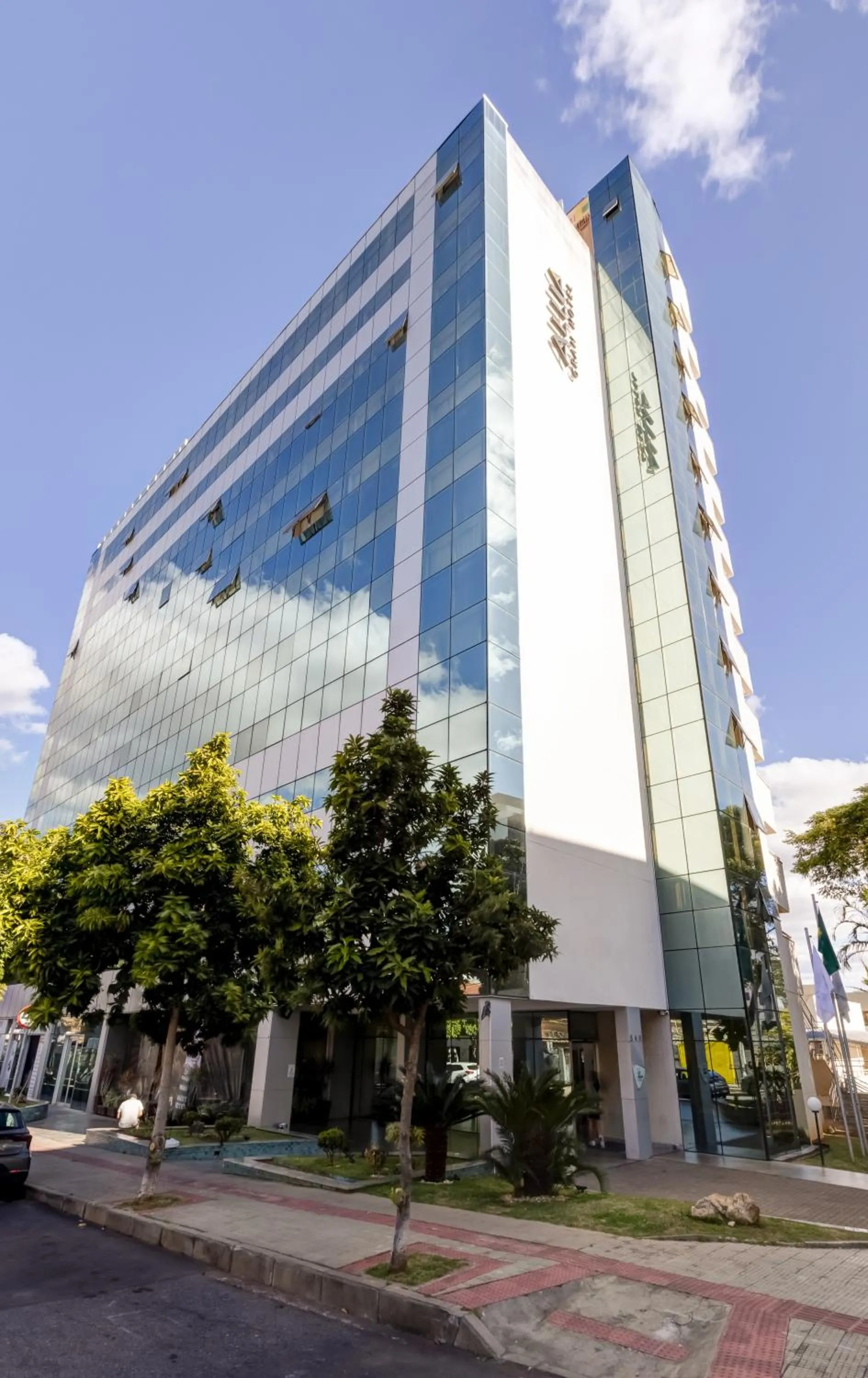 Facade/entrance in Allia Gran Pampulha Suites