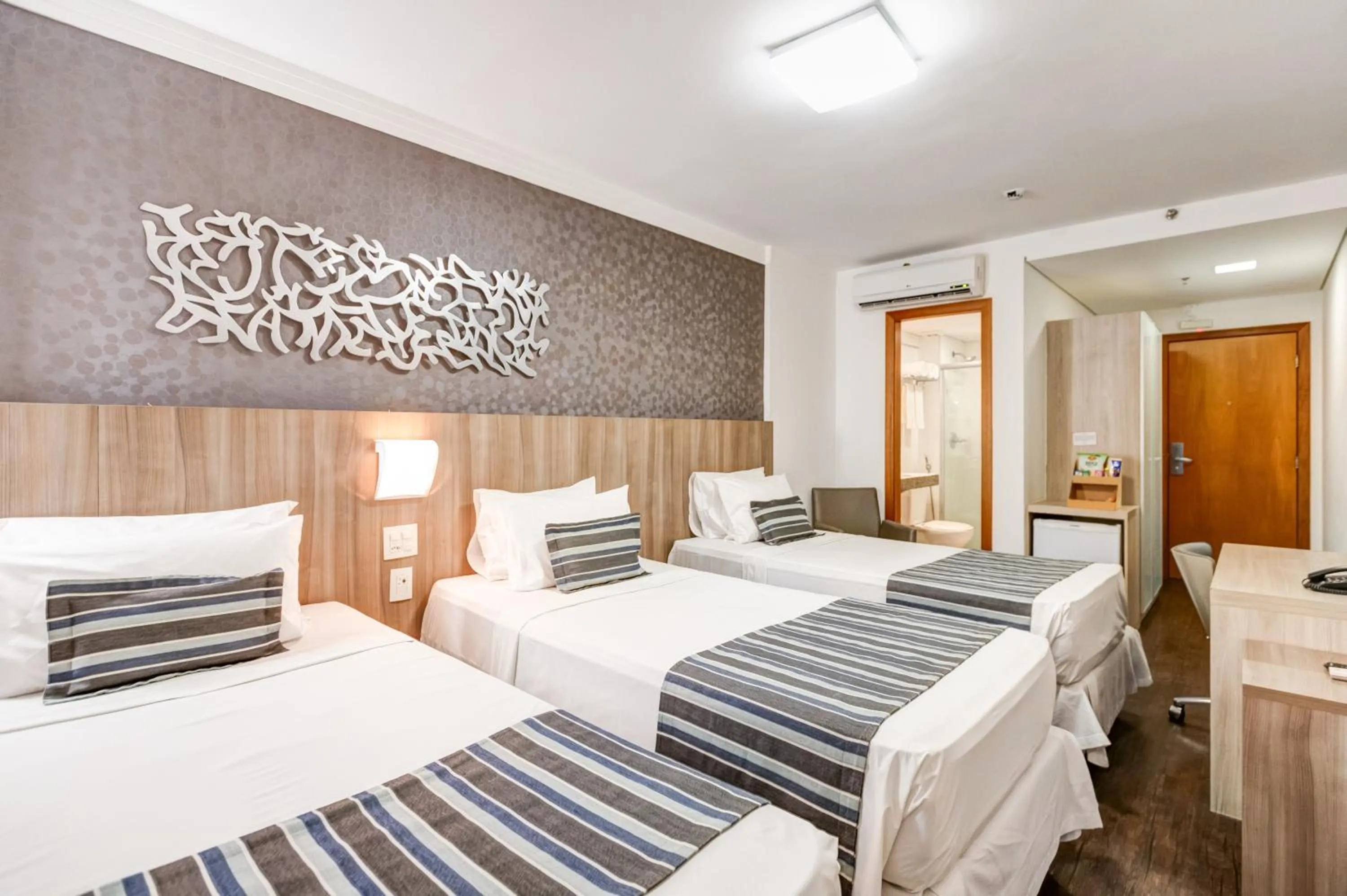 Bedroom, Bed in Allia Gran Pampulha Suites