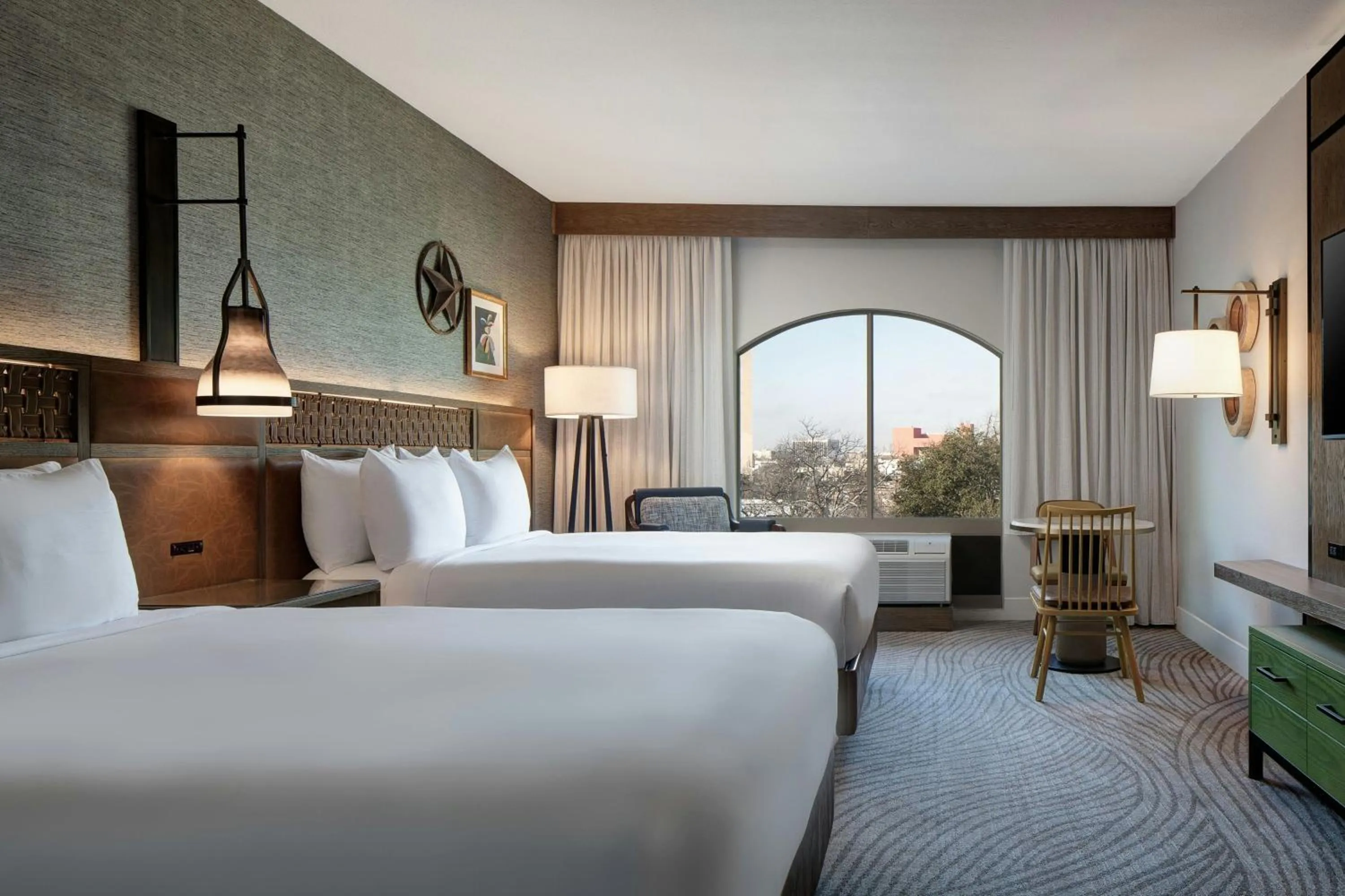 Photo of the whole room, Bed in Sol Cypress, San Antonio, a Tribute Portfolio Hotel