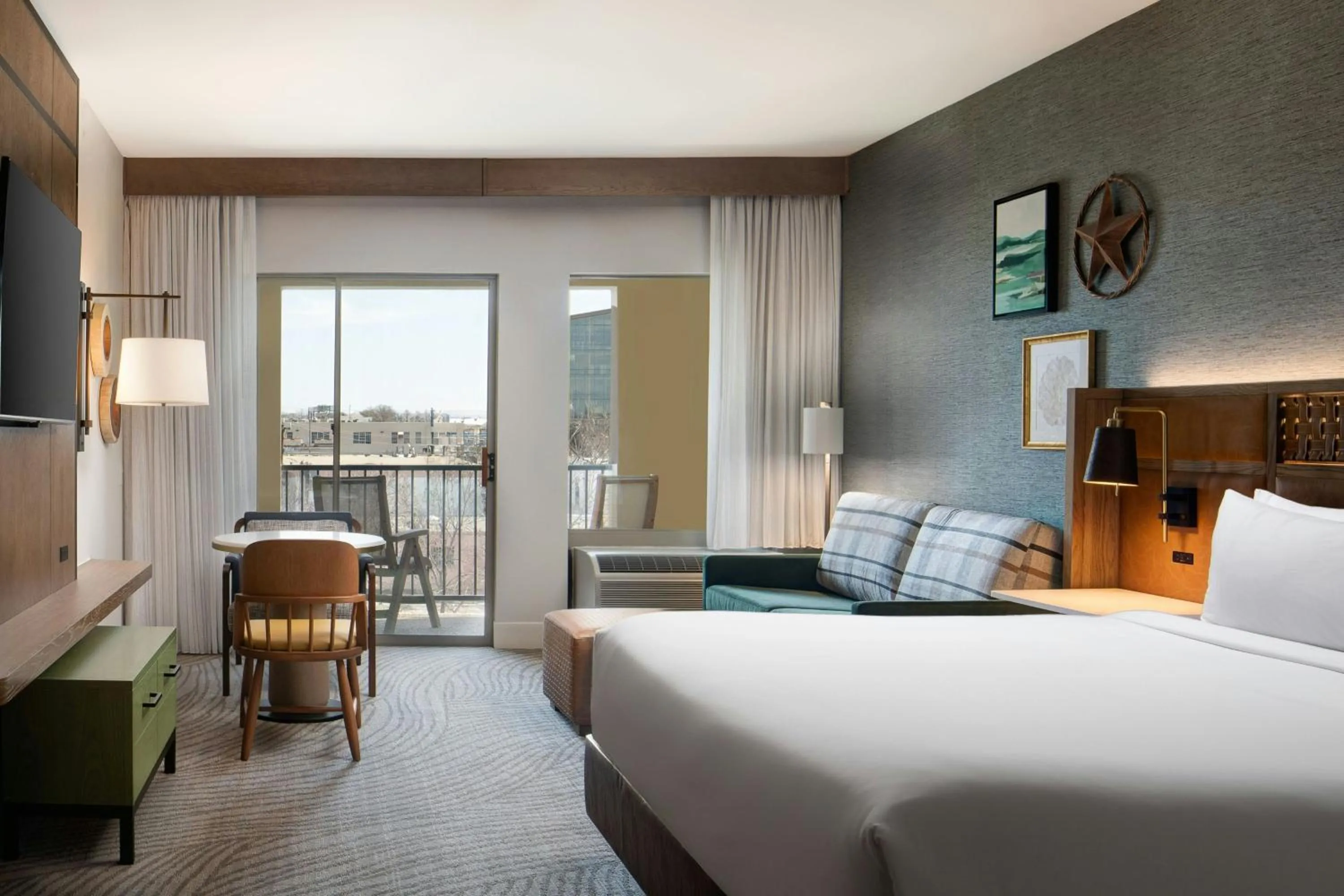 Photo of the whole room, Bed in Sol Cypress, San Antonio, a Tribute Portfolio Hotel