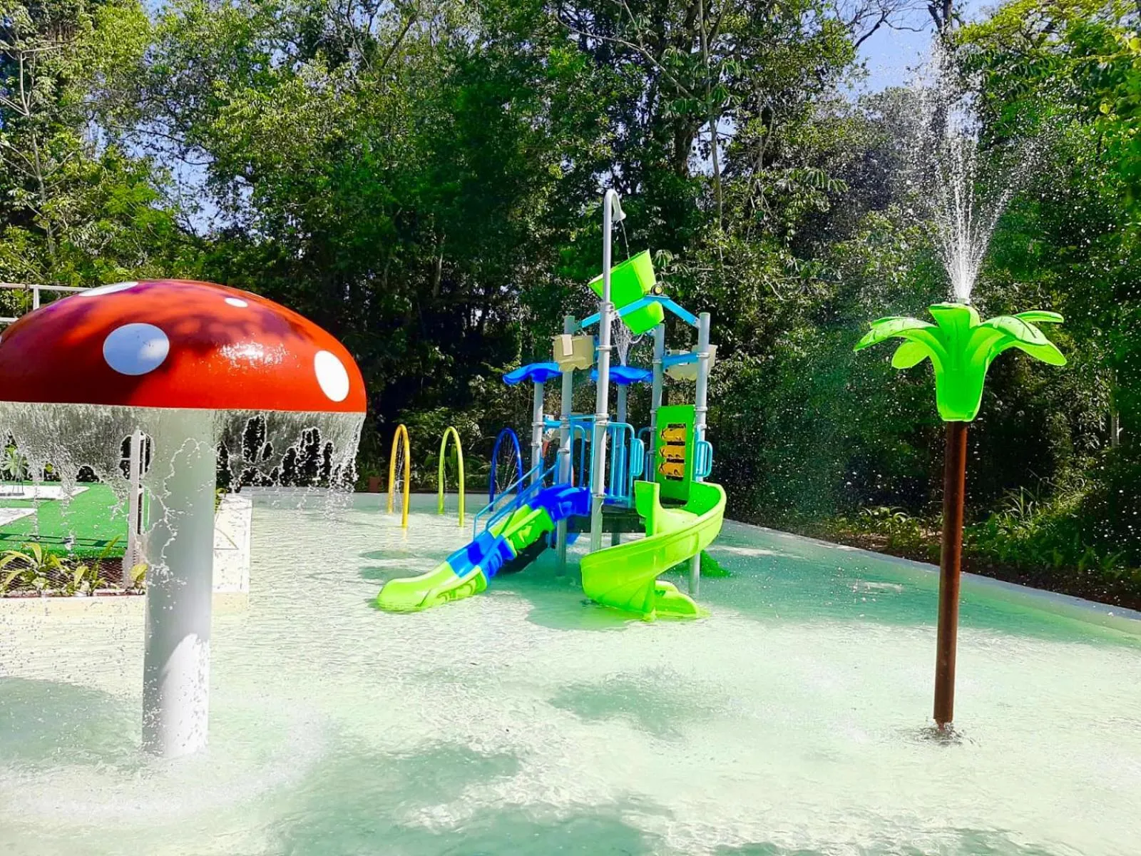 Aqua park in Rainforest Hotel & Cabañas