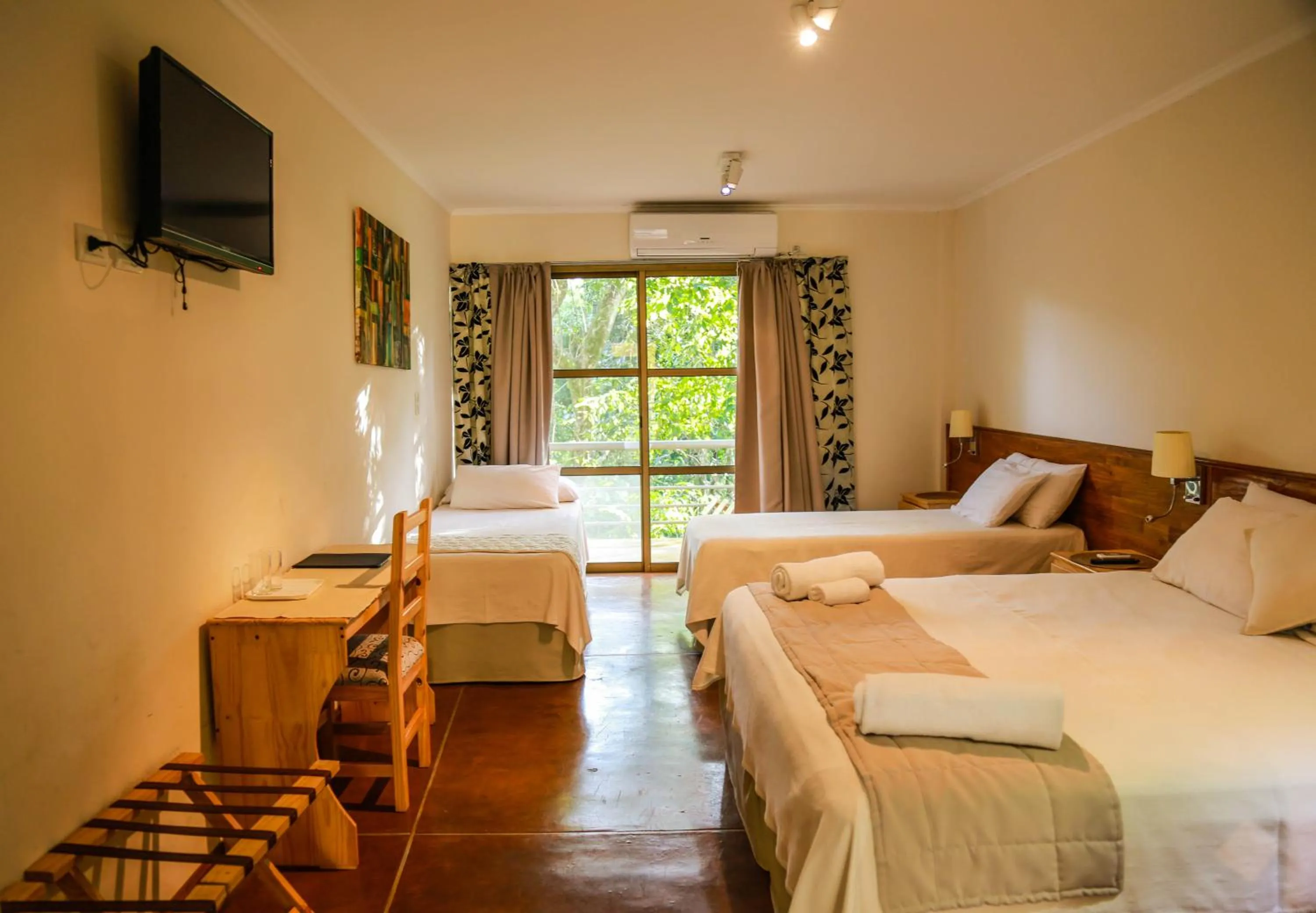 Bedroom, Bed in Rainforest Hotel & Cabañas