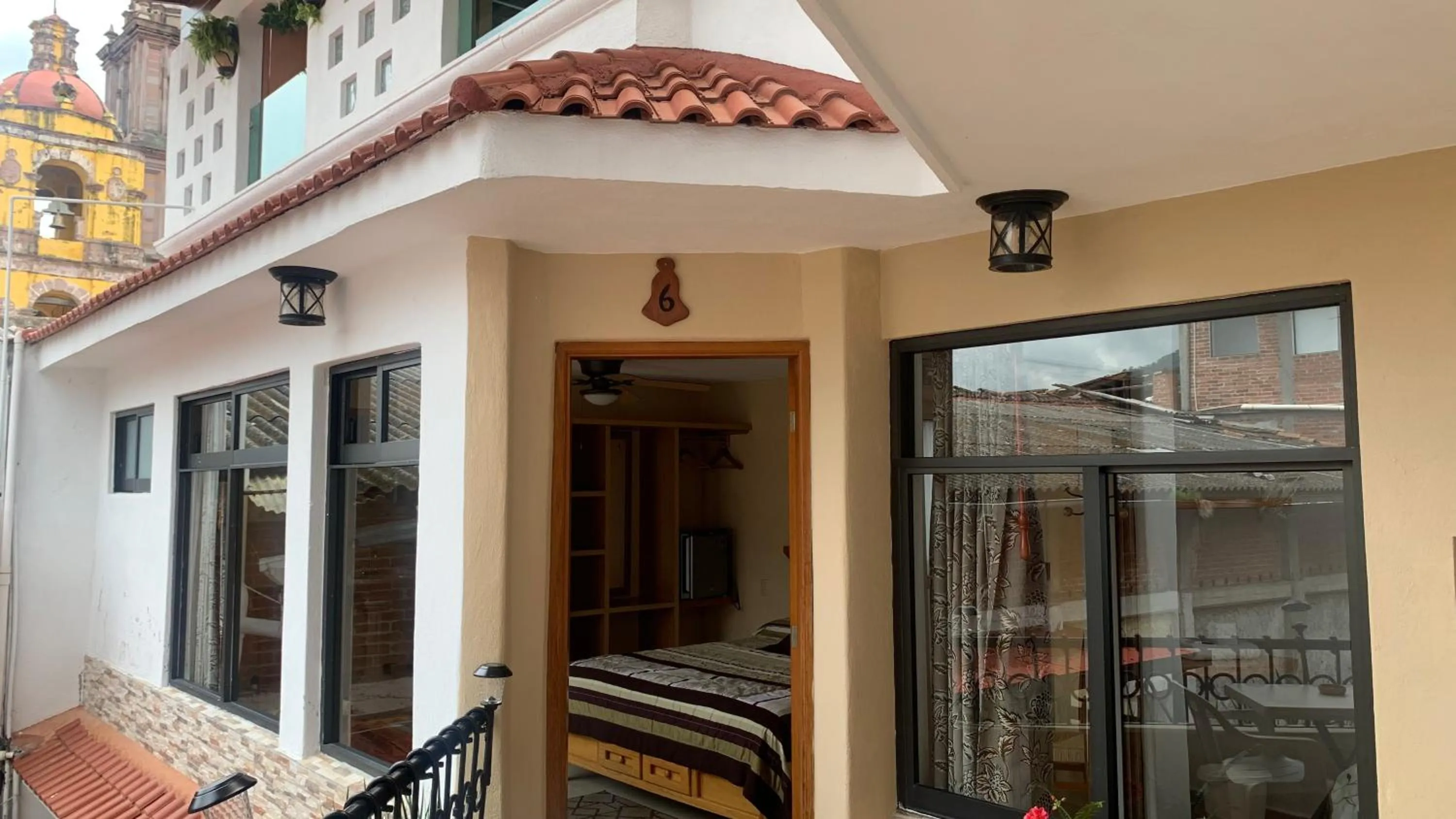 Facade/entrance in Posada El Campanario