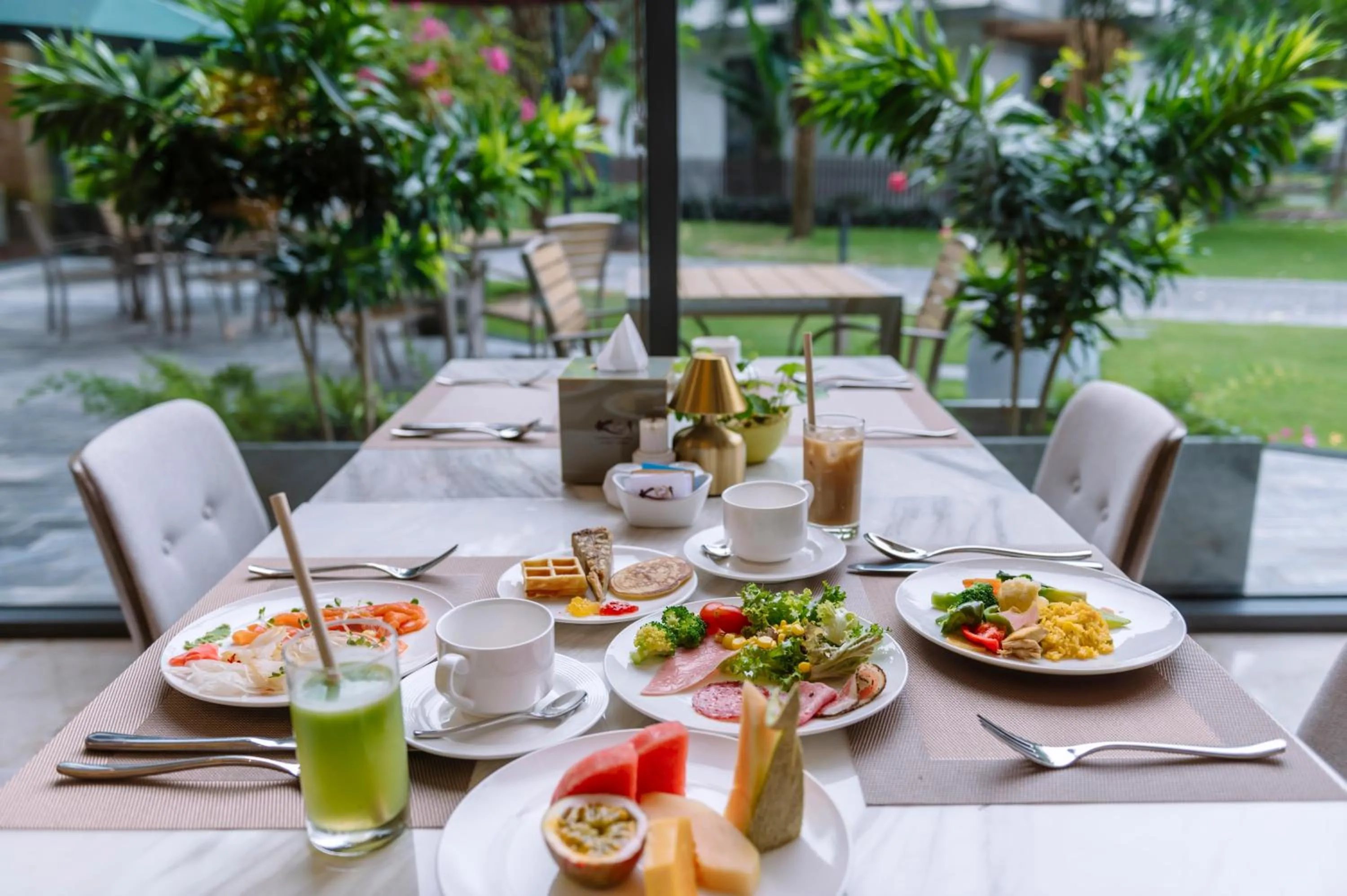 Food in KOI Resort & Residence Da Nang - Inclusive Spa access