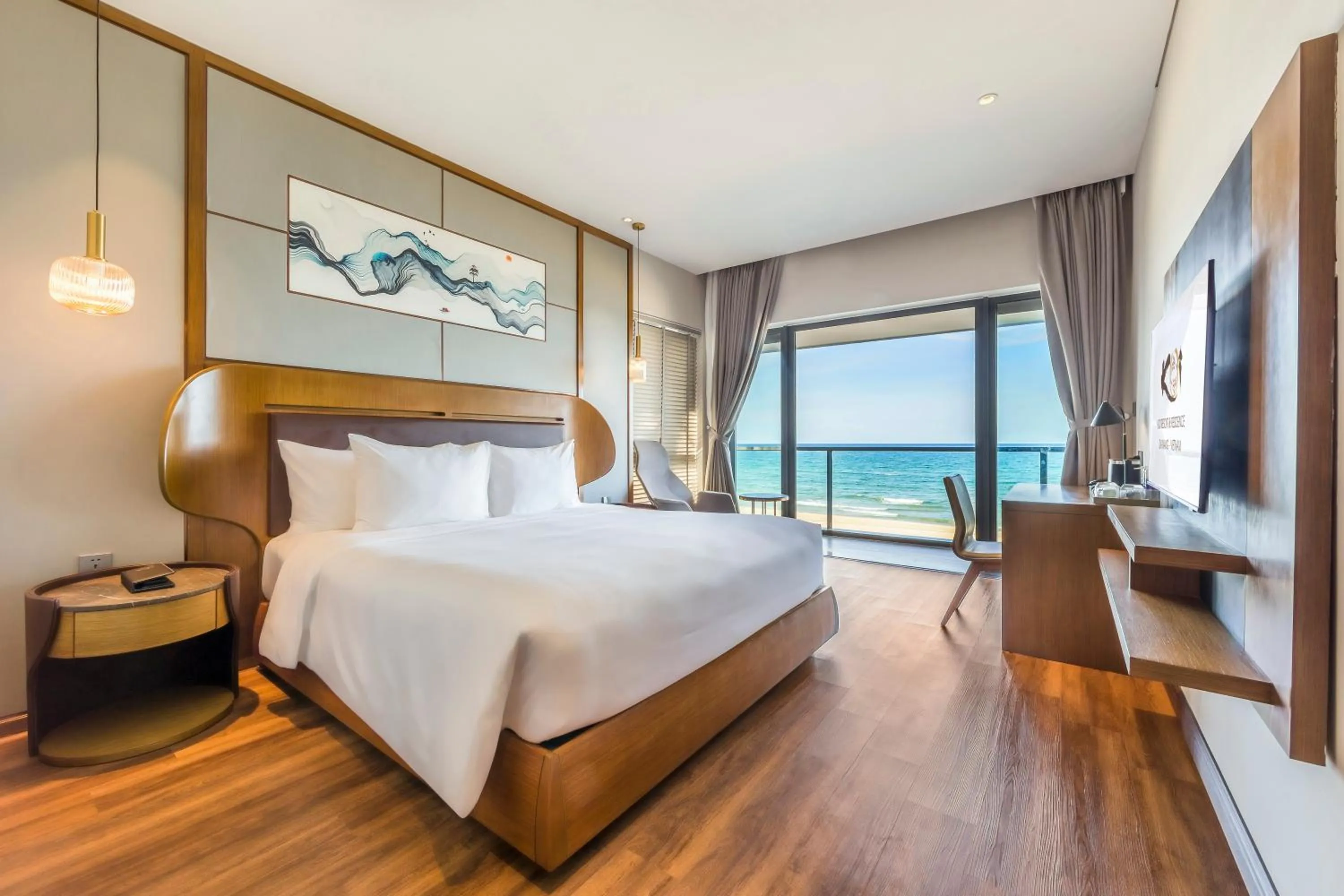 Bedroom, Bed in KOI Resort & Residence Da Nang - Inclusive Spa access