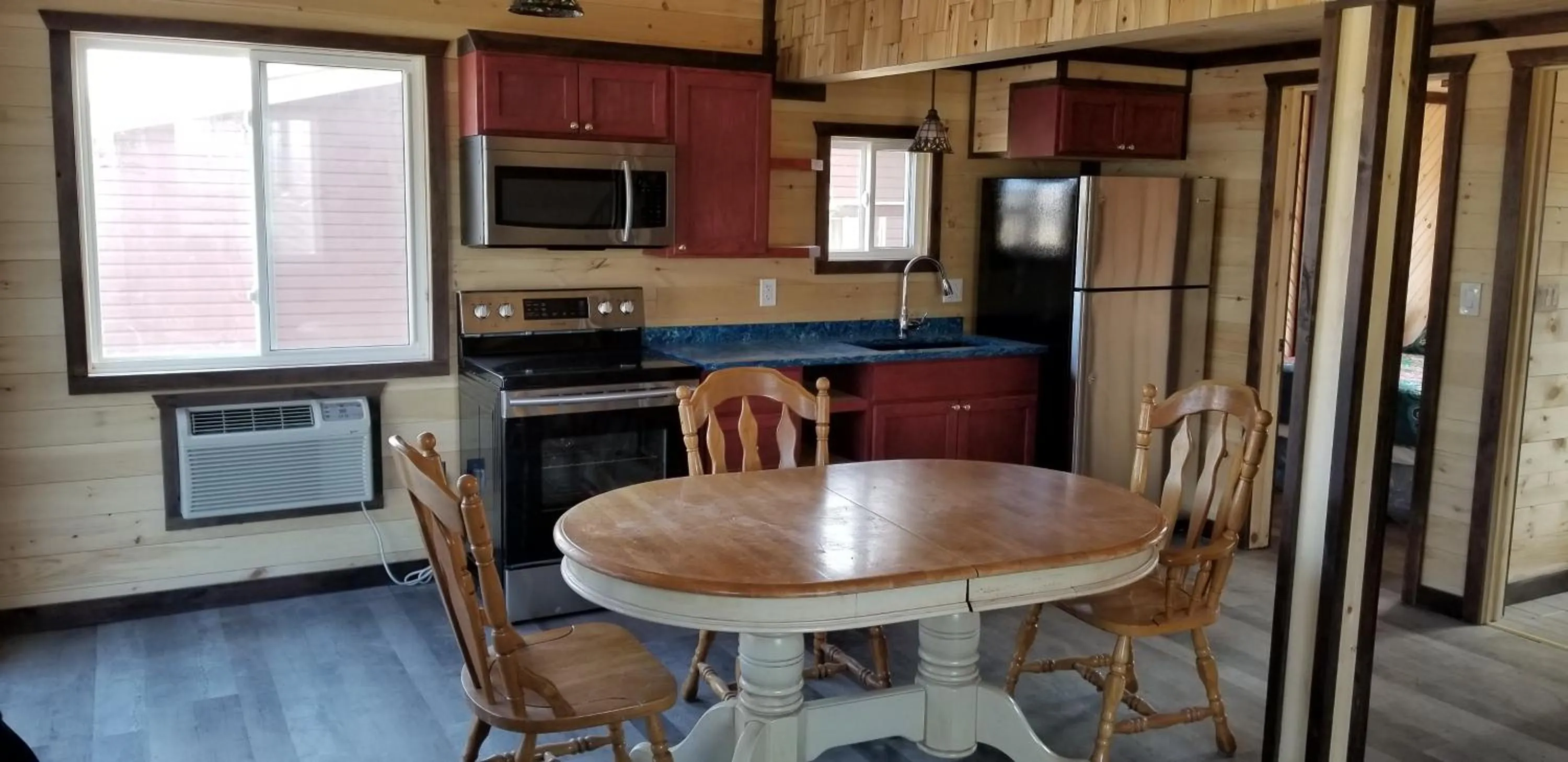Kitchen or kitchenette in Stoneburg Cove Cottages