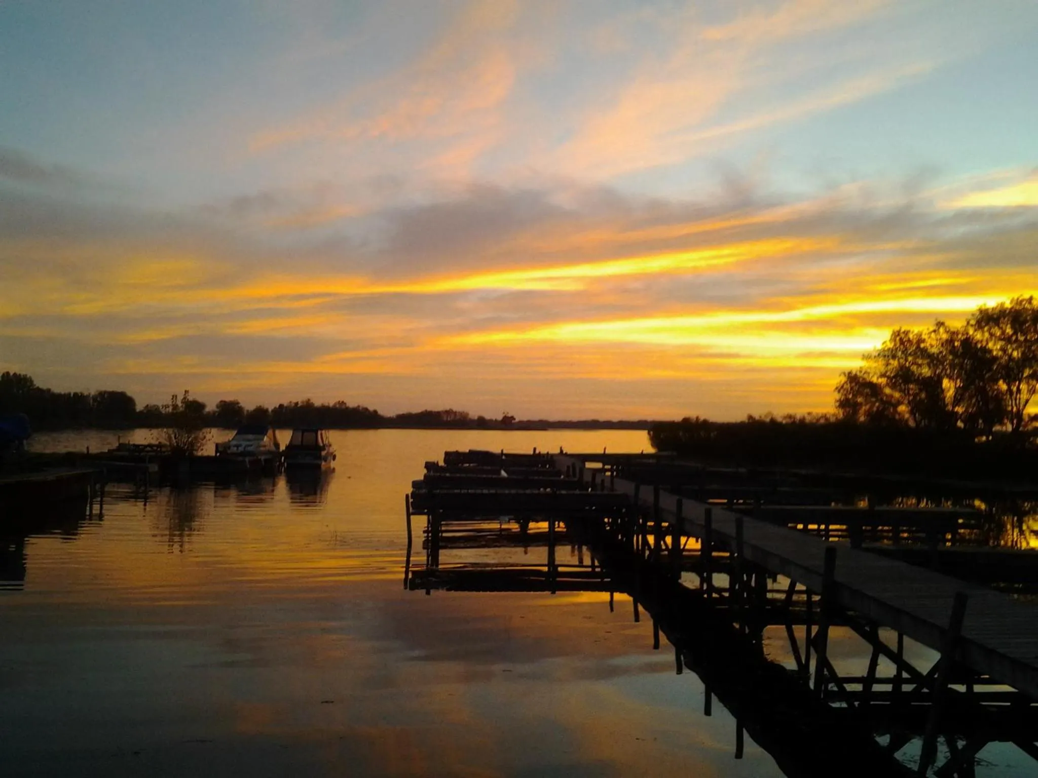 Lake view in Stoneburg Cove Cottages