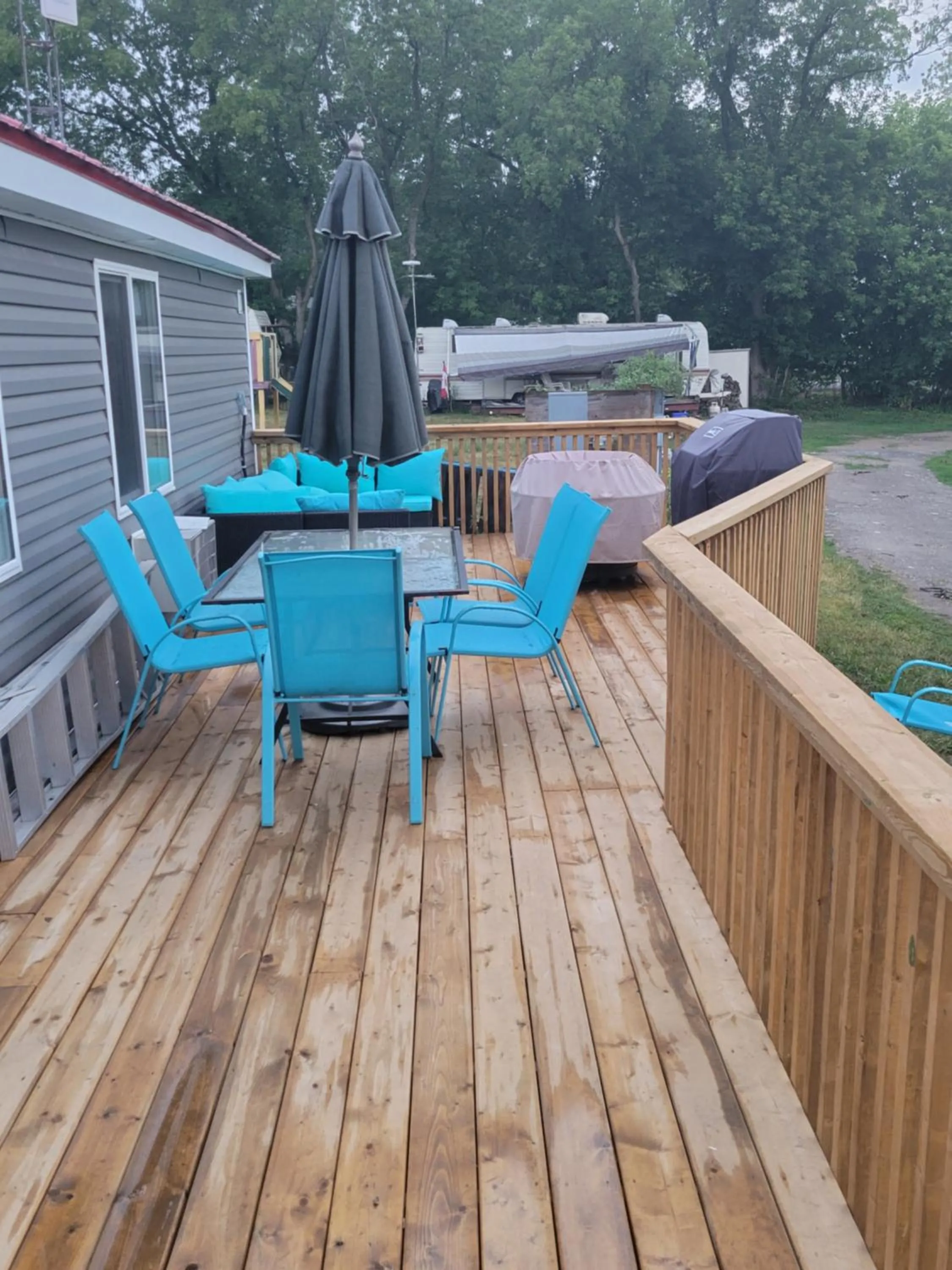 Patio in Stoneburg Cove Cottages