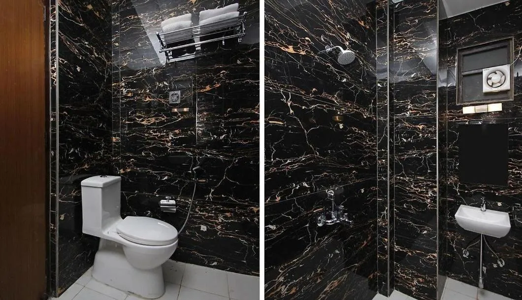 Hotel Opal Courtyard