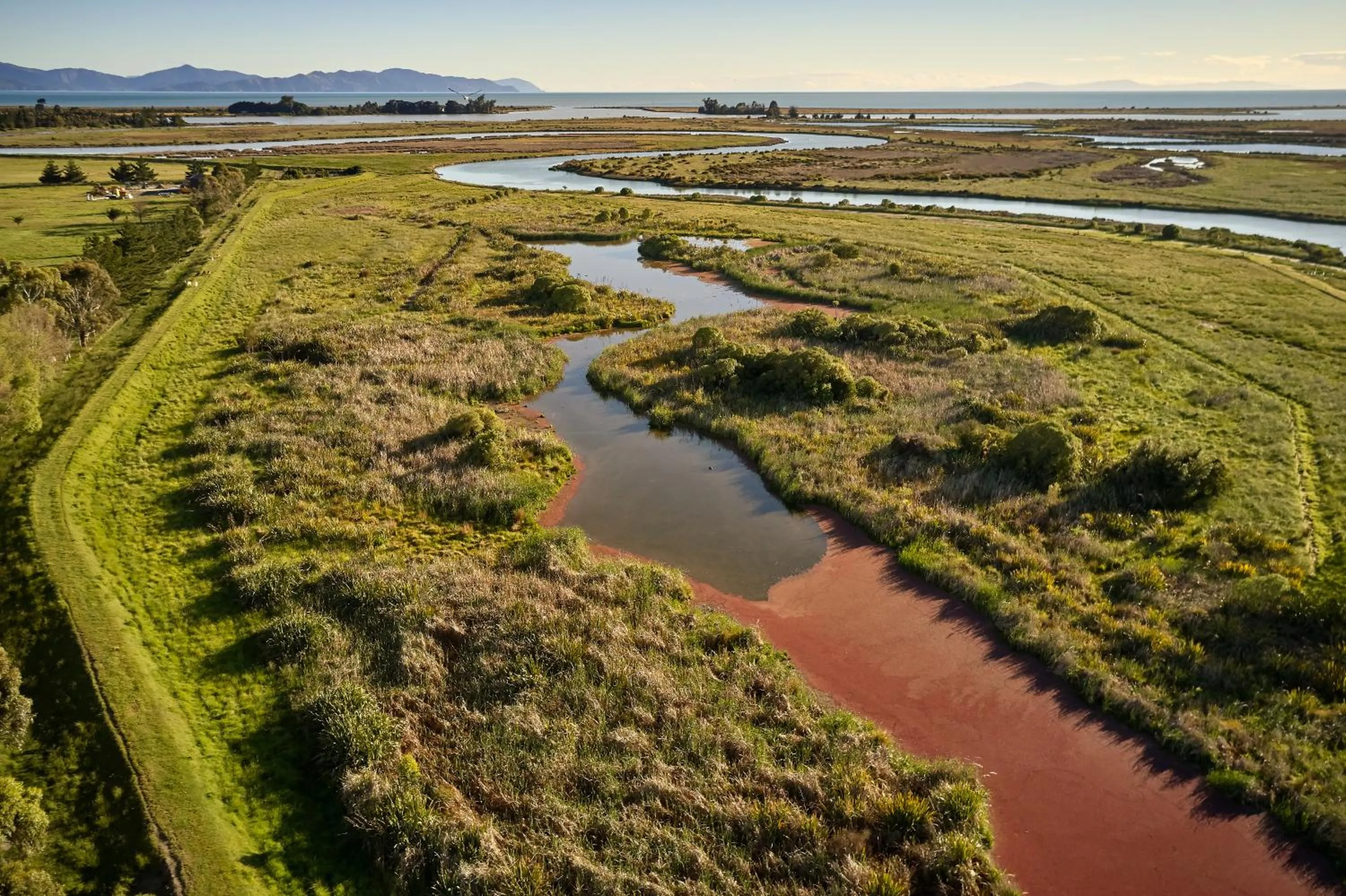 Natural landscape in Misty River Retreat