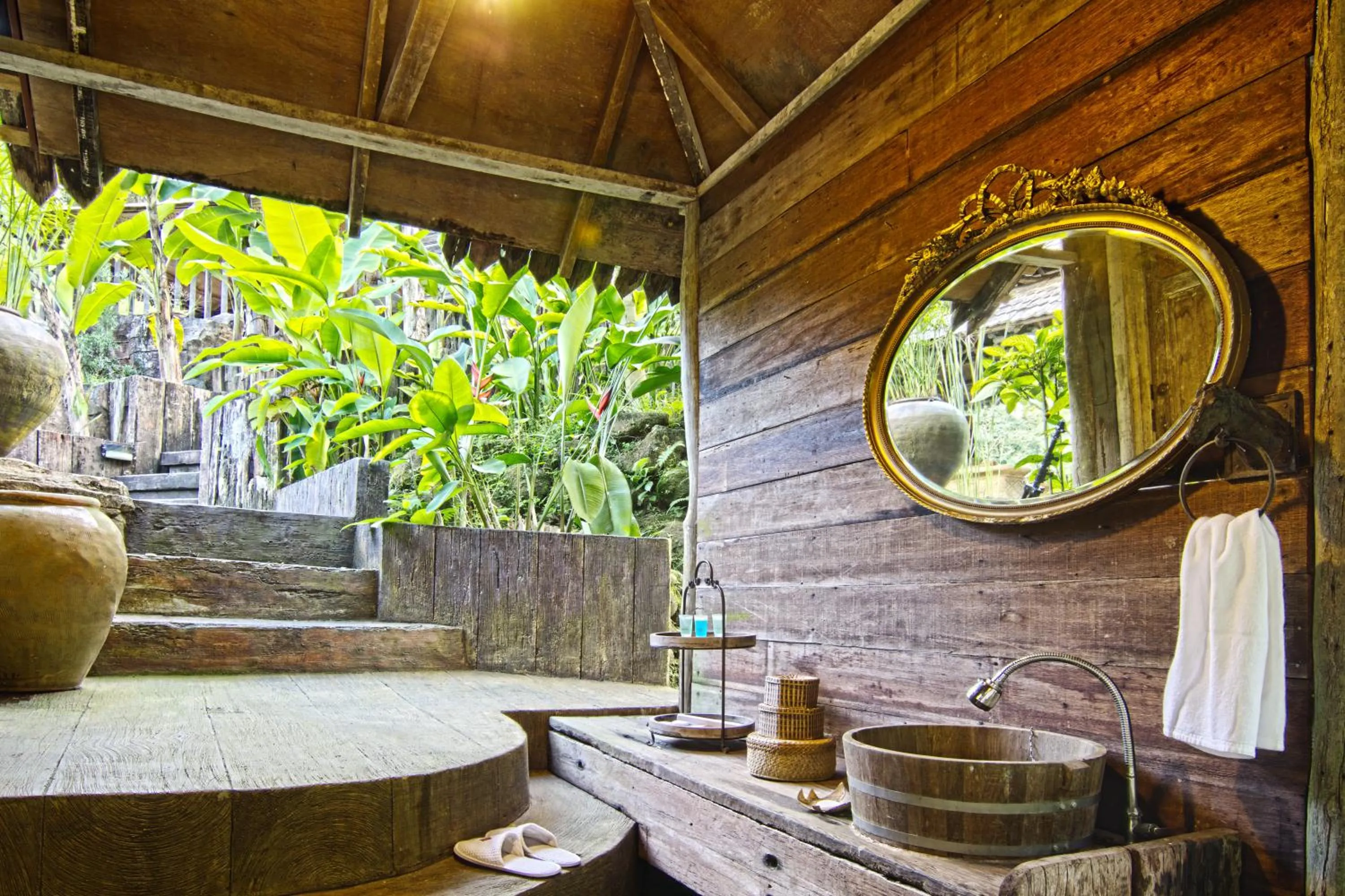 Bathroom in Fig Tree Hills Resort (花果山度假村)