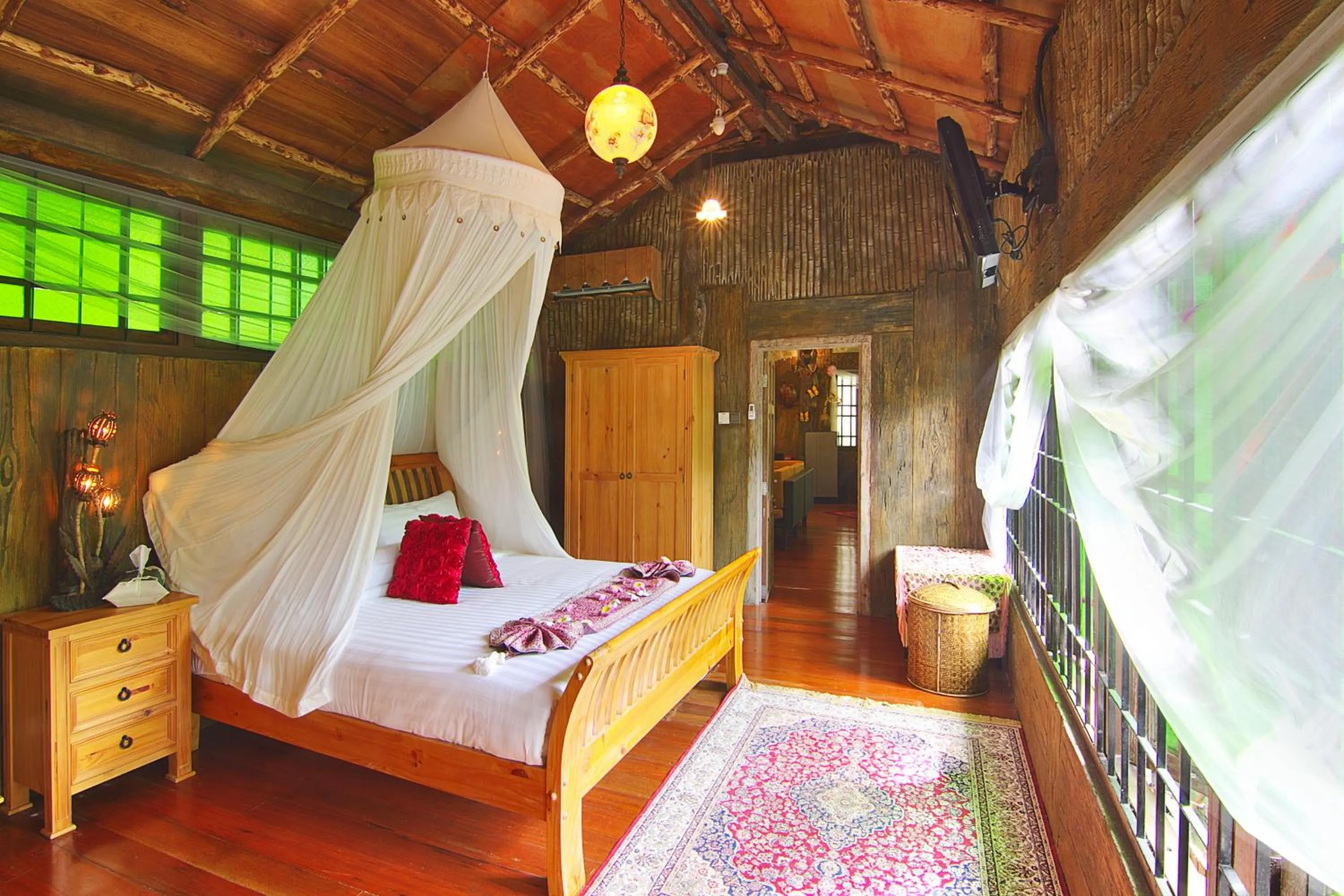 Photo of the whole room, Bed in Fig Tree Hills Resort (花果山度假村)